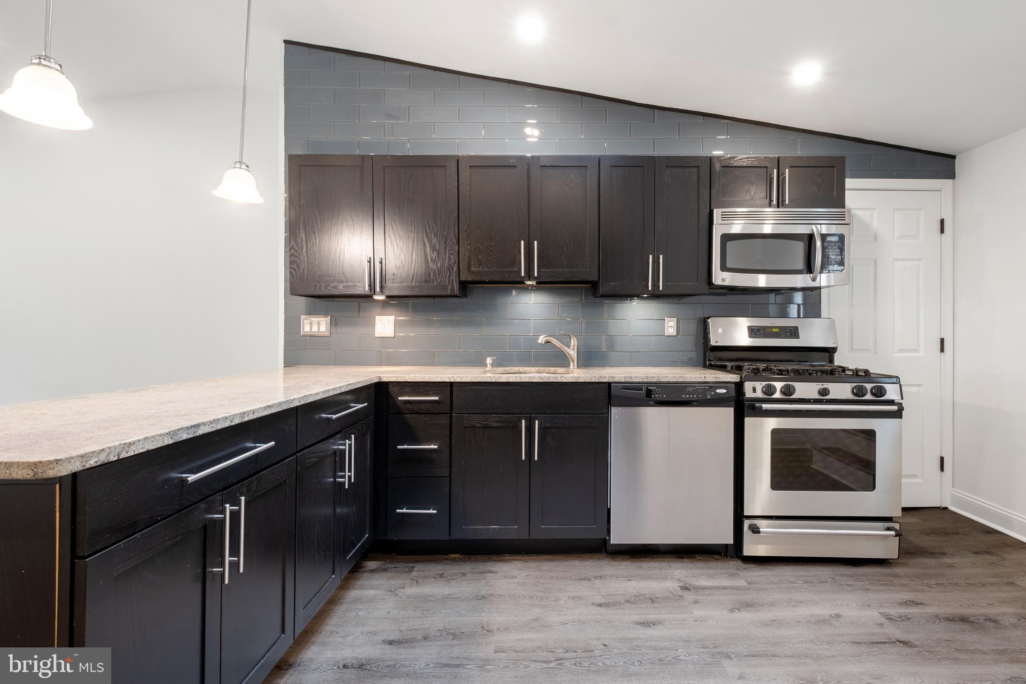 RITTENHOUSE SQUARE - Residential Lease