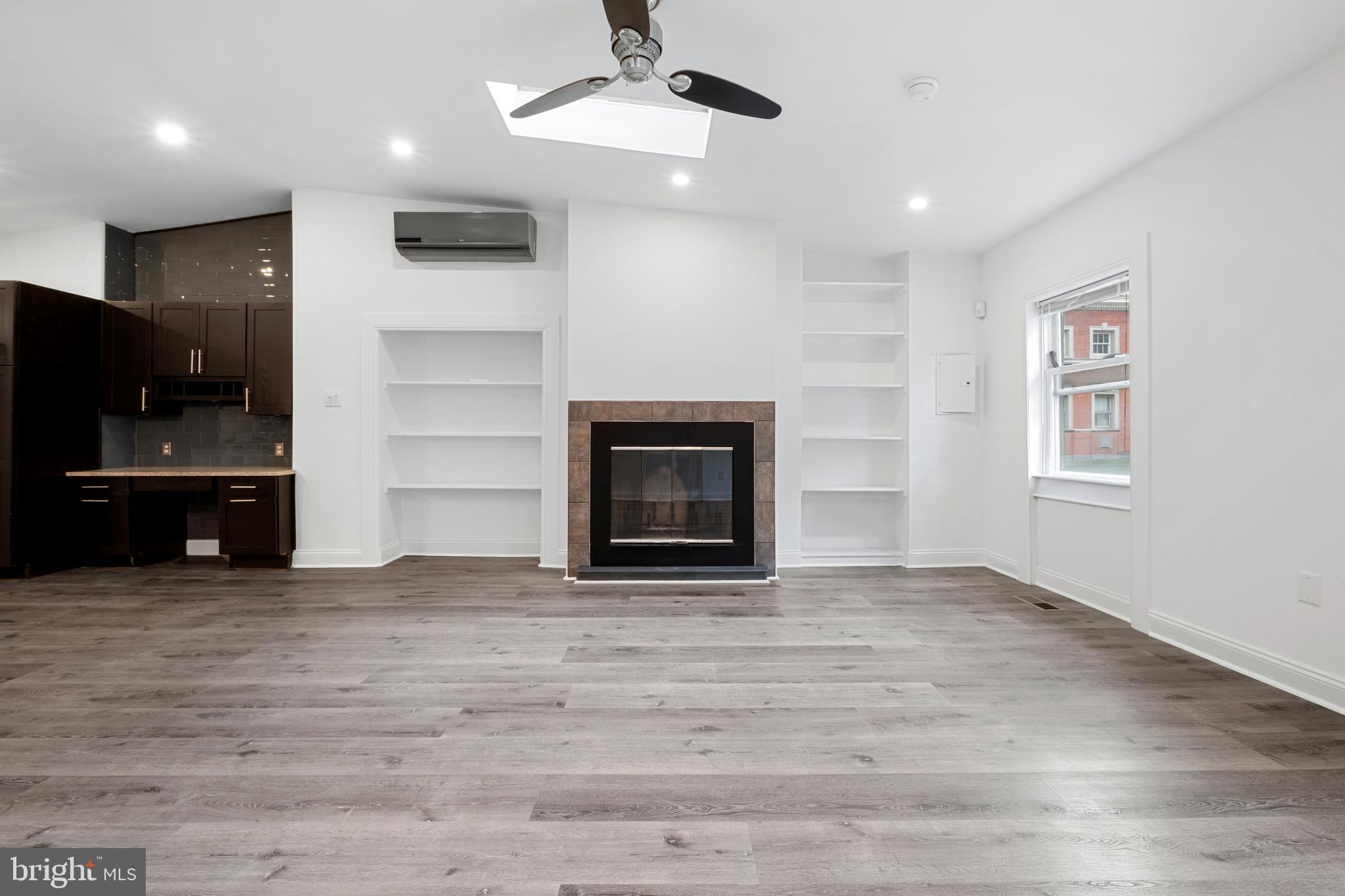 RITTENHOUSE SQUARE - Residential Lease