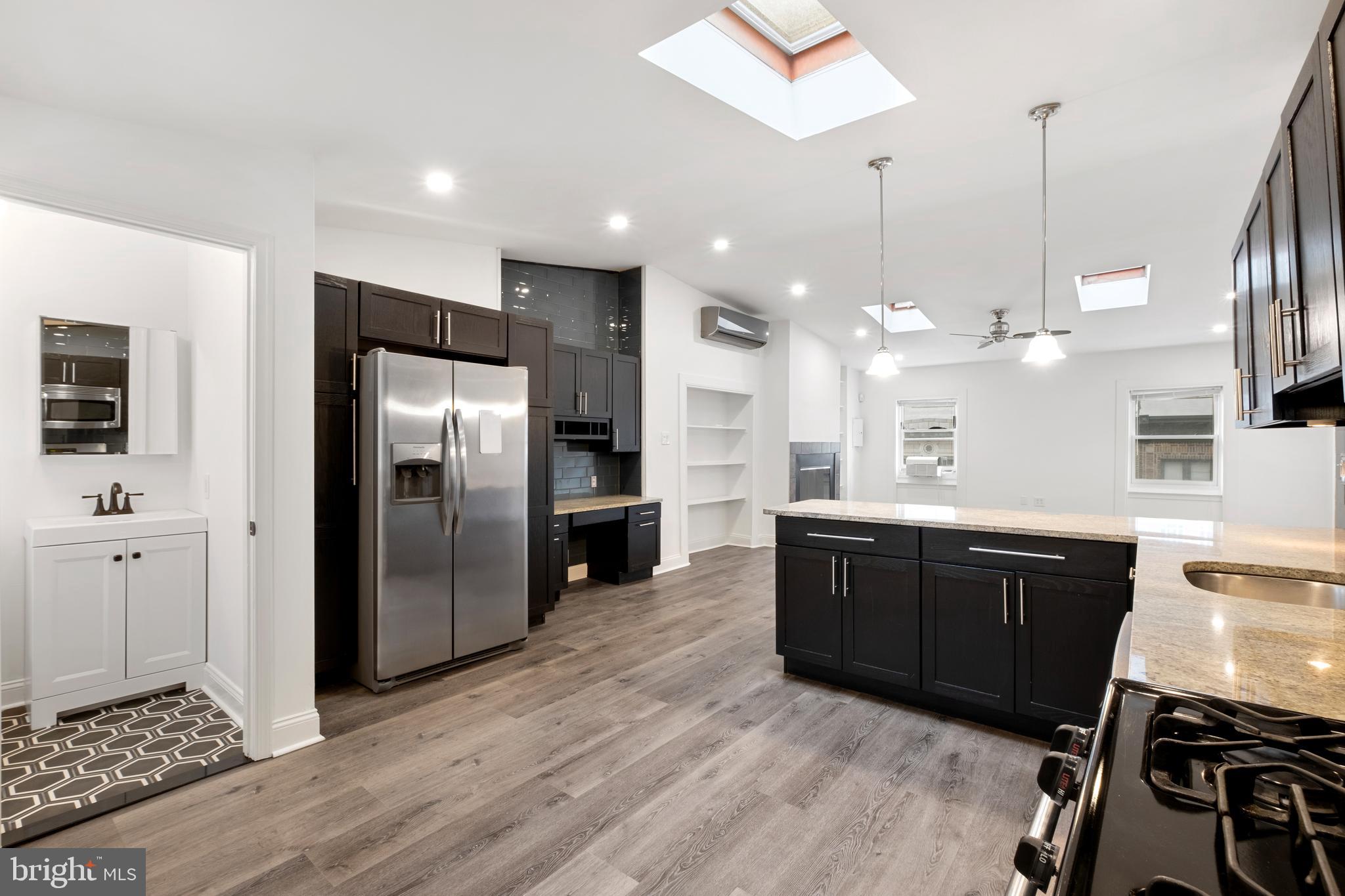RITTENHOUSE SQUARE - Residential Lease
