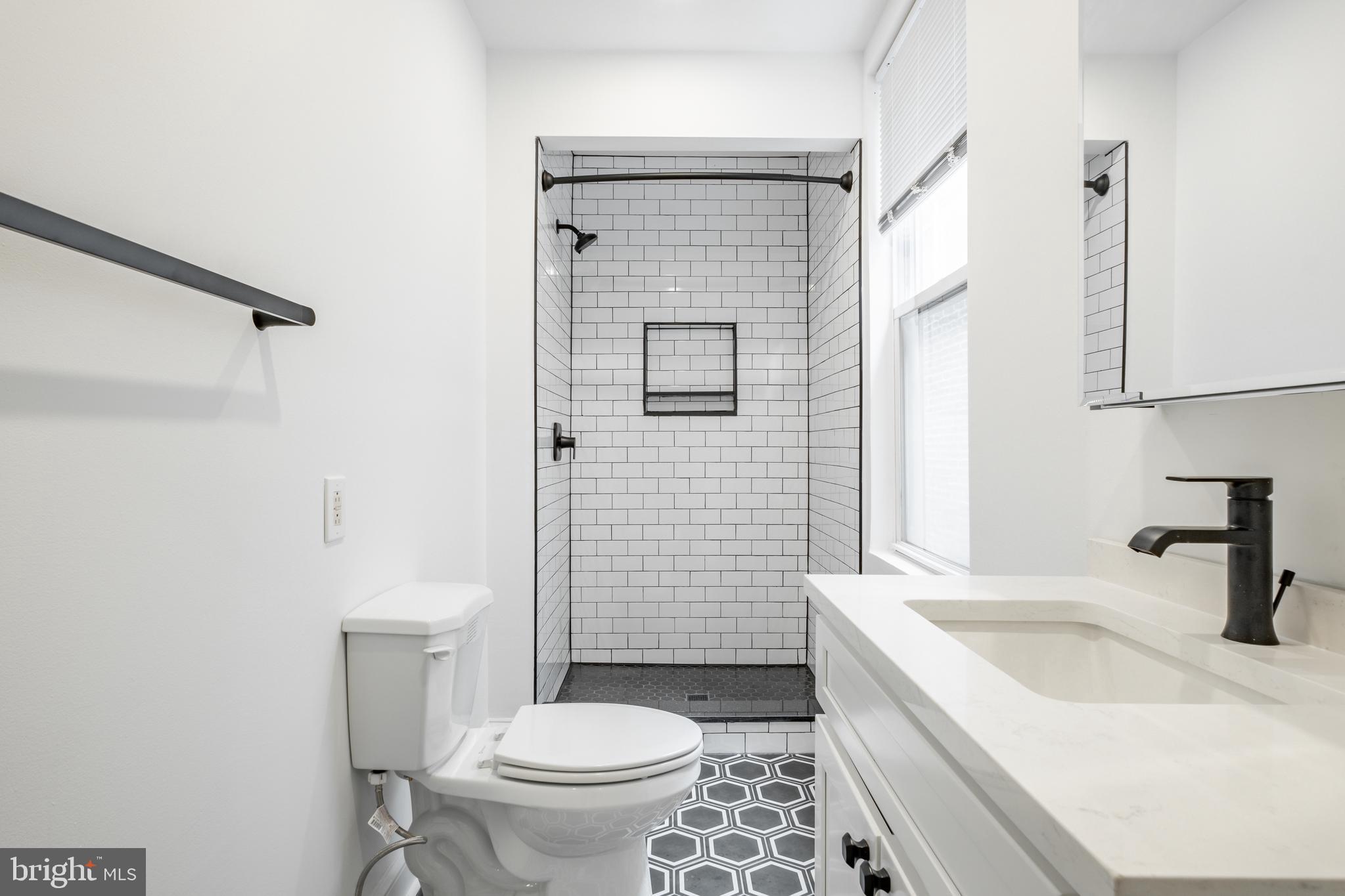 RITTENHOUSE SQUARE - Residential Lease