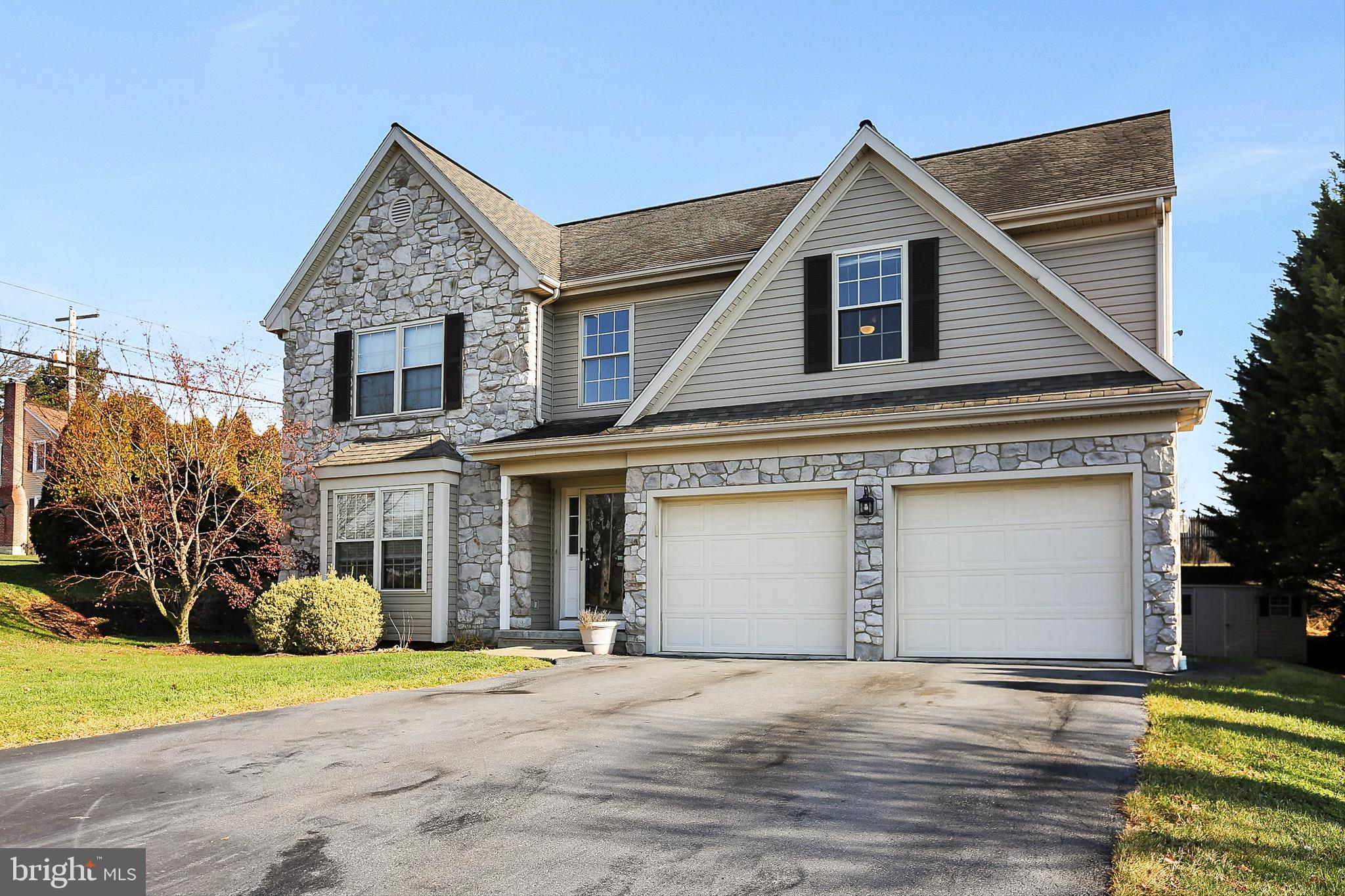 CHUKKER ESTATES - Residential