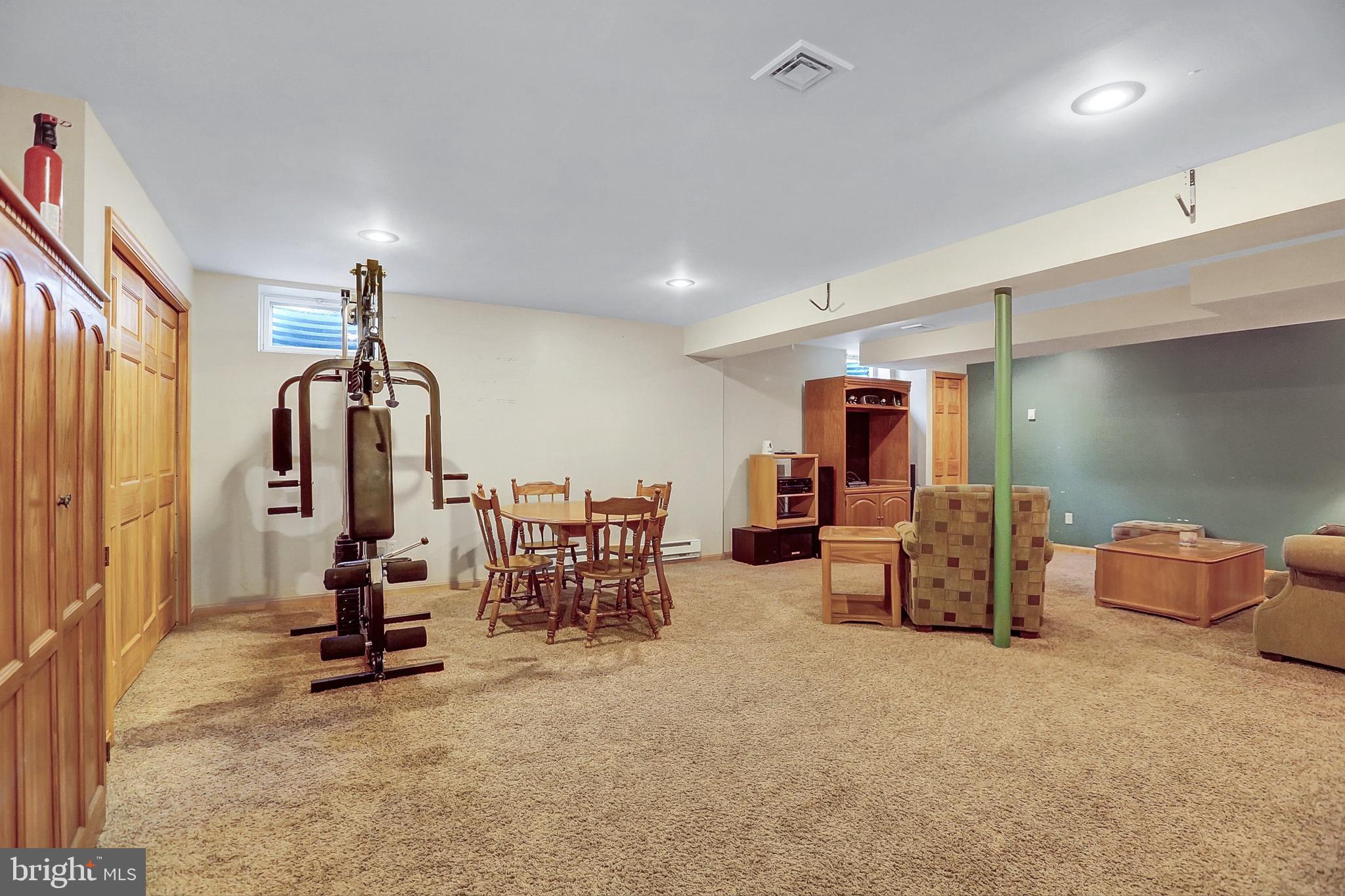 CHUKKER ESTATES - Residential