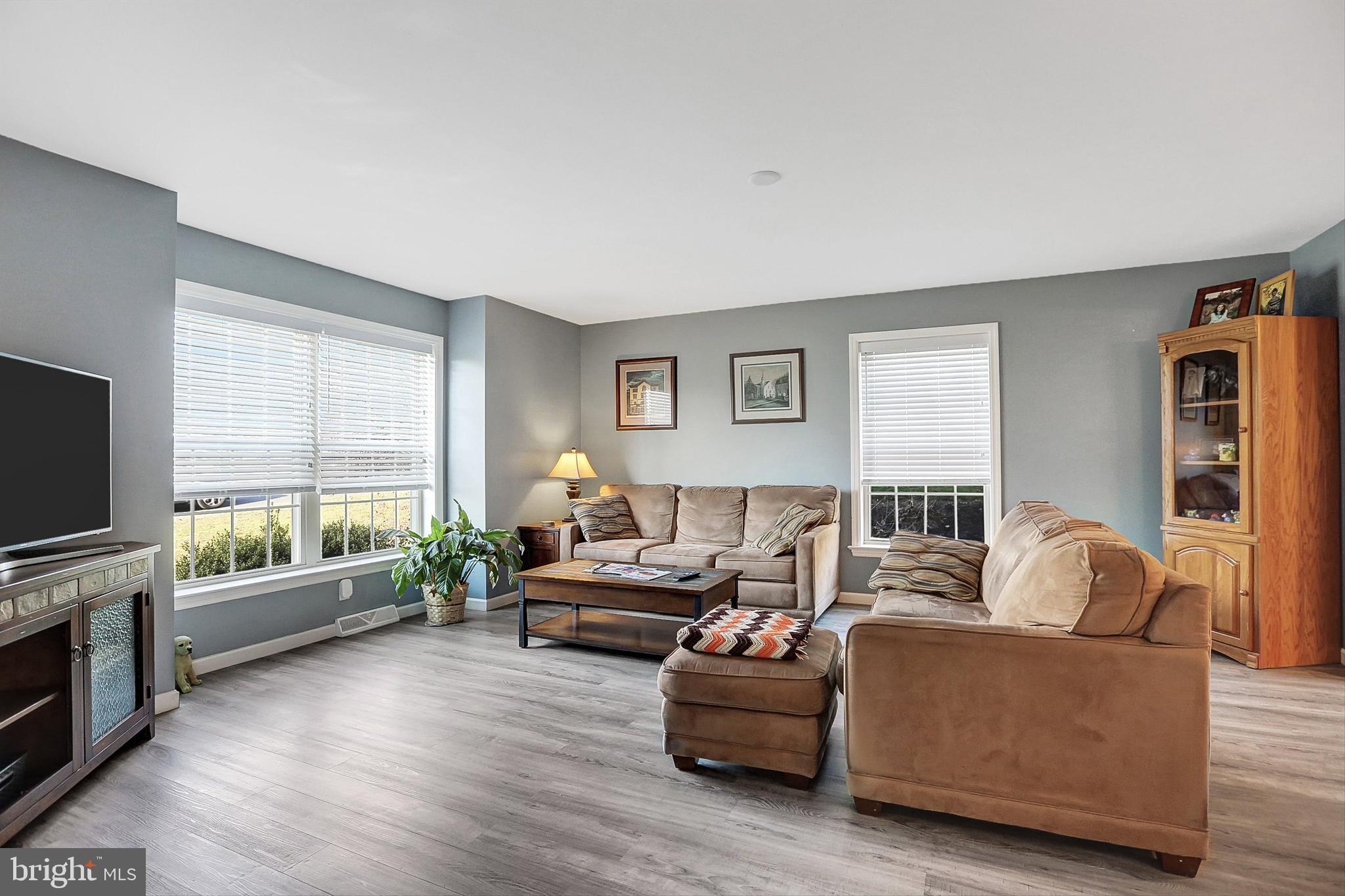 CHUKKER ESTATES - Residential