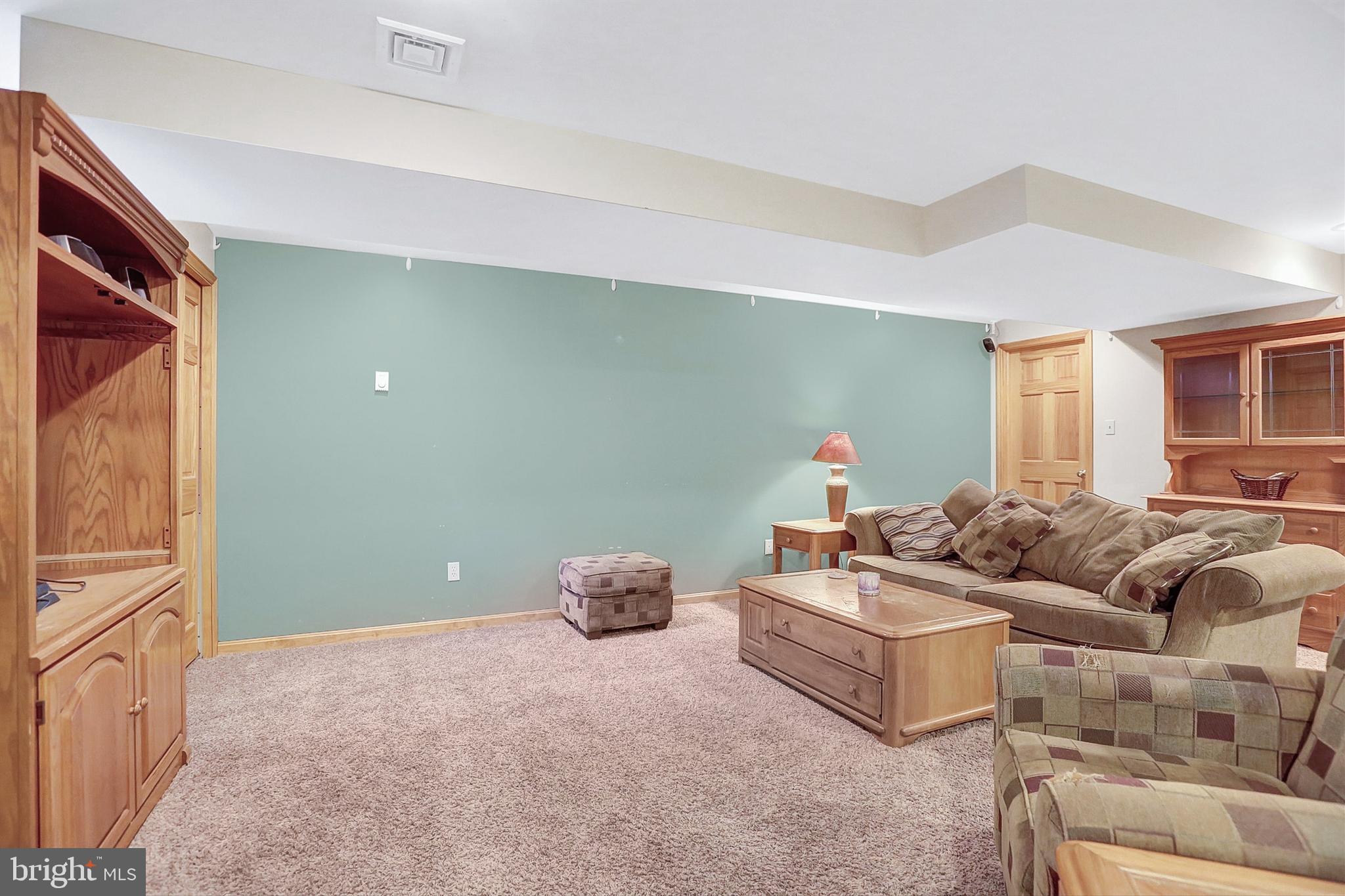 CHUKKER ESTATES - Residential