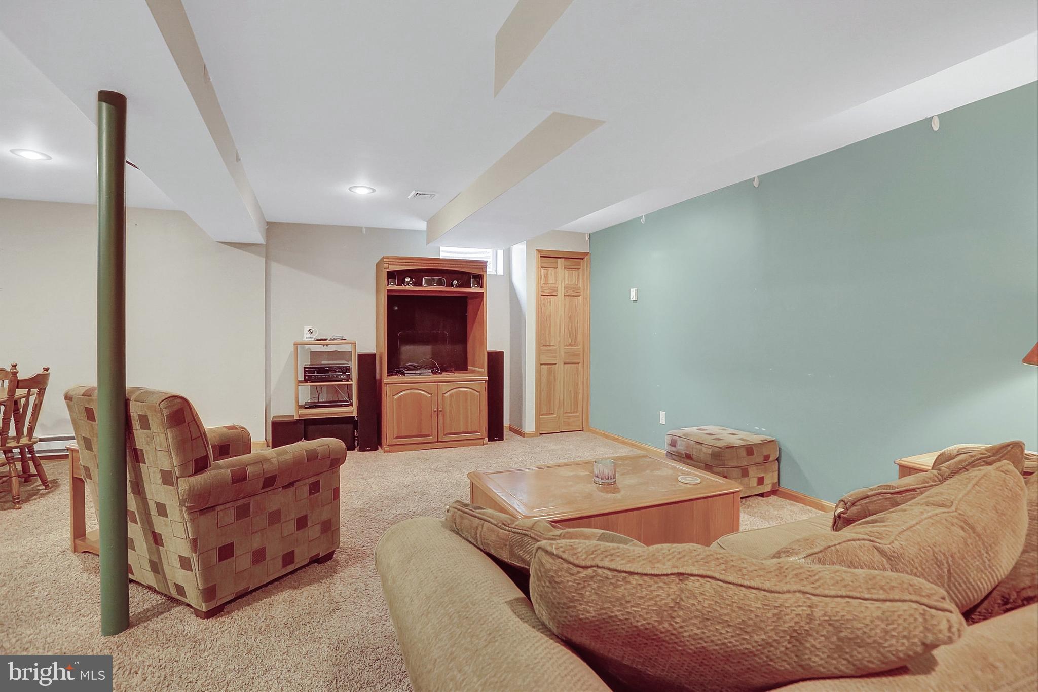 CHUKKER ESTATES - Residential