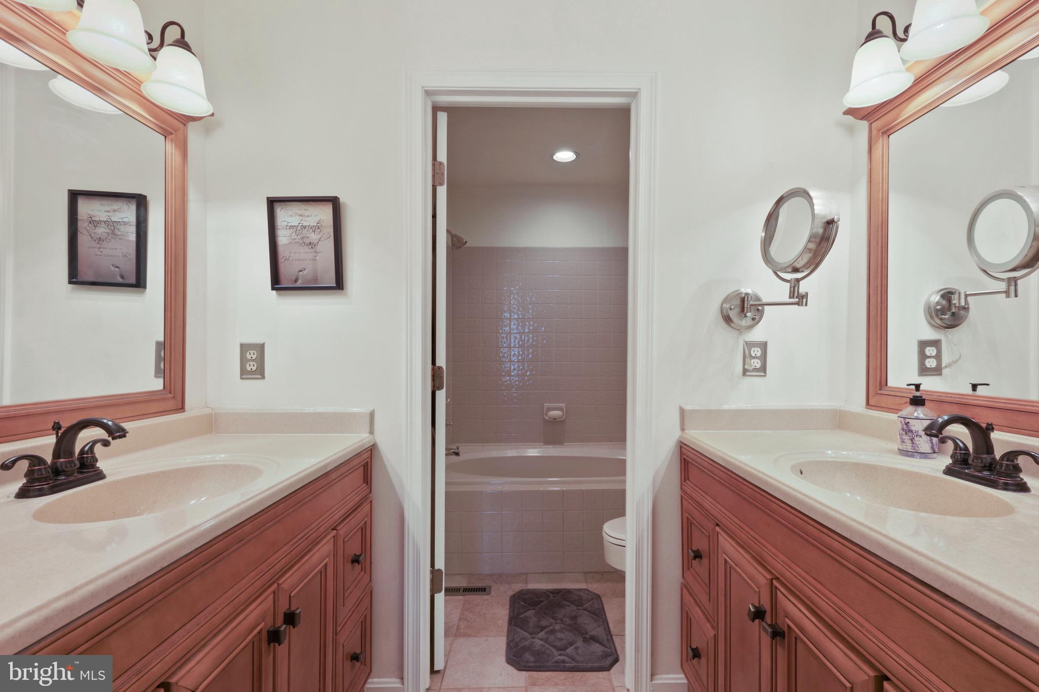 ASHLAND/HUNT VALLEY - Residential