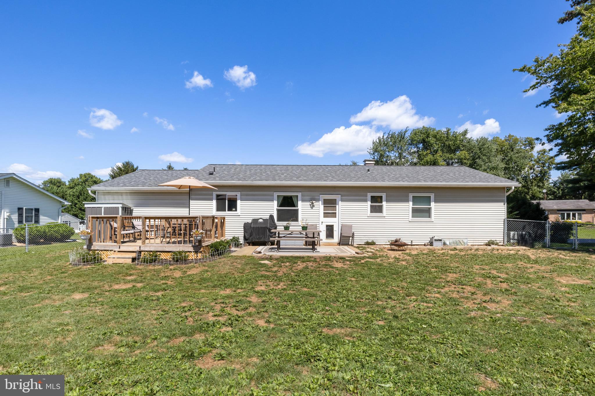 EAST DONEGAL TWP - Residential