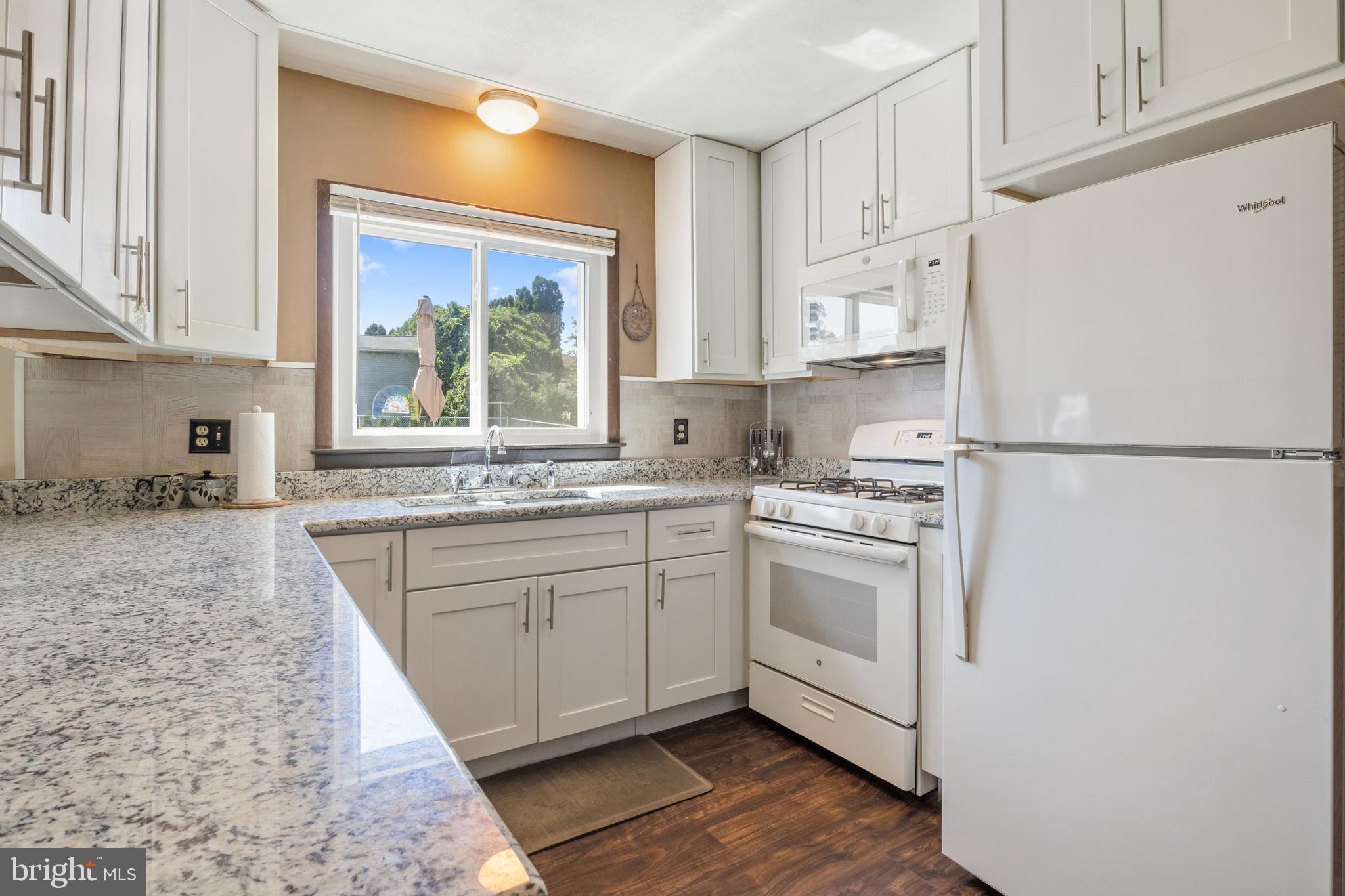 EAST DONEGAL TWP - Residential
