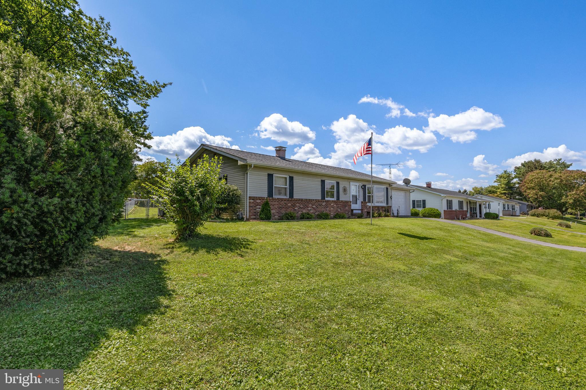 EAST DONEGAL TWP - Residential
