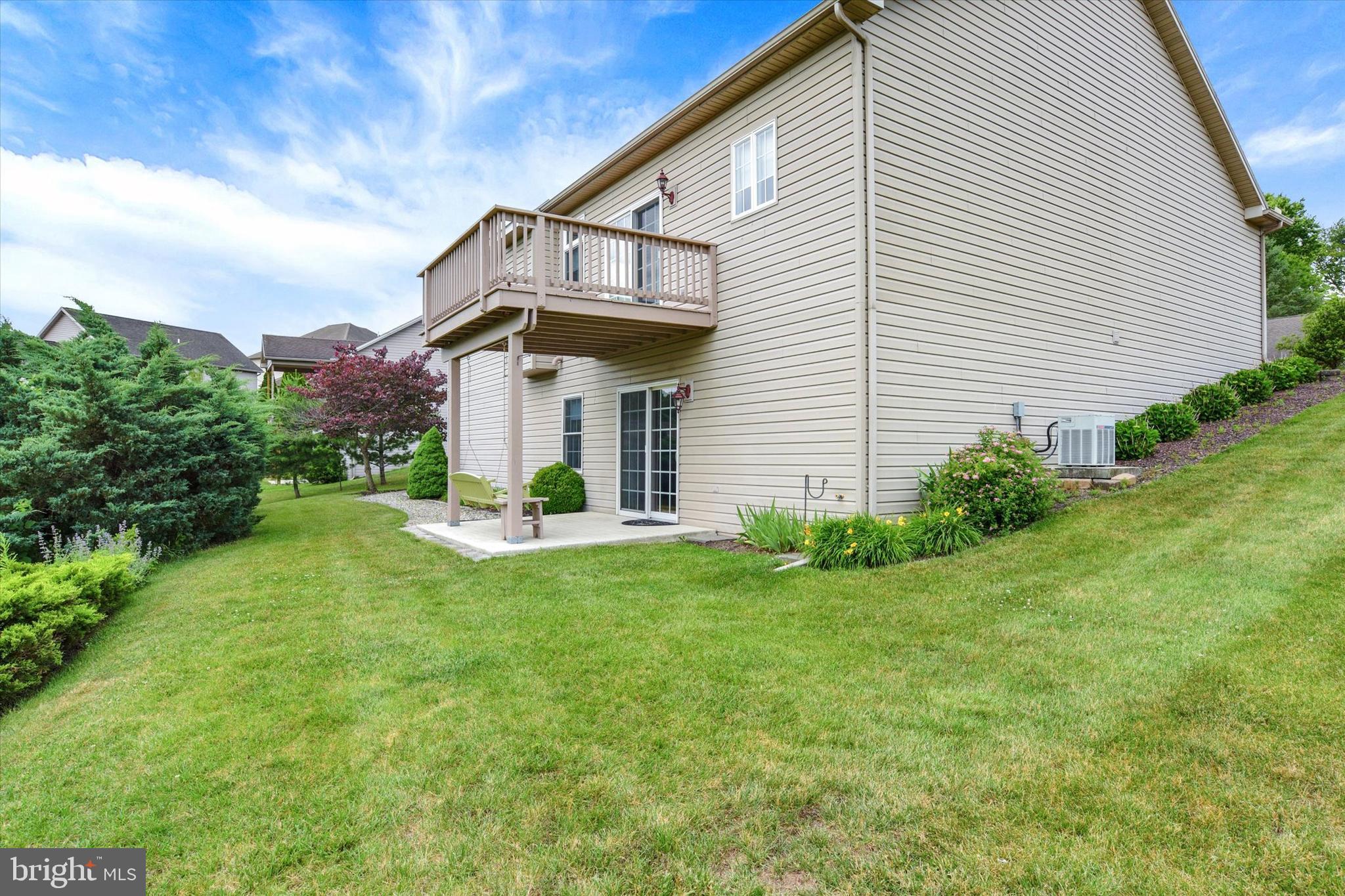WHELAN CROSSING - Residential