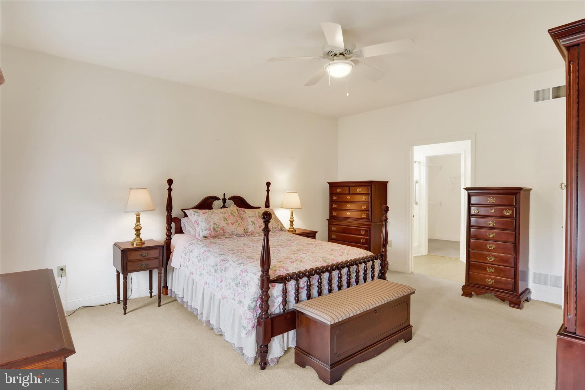WHELAN CROSSING - Residential