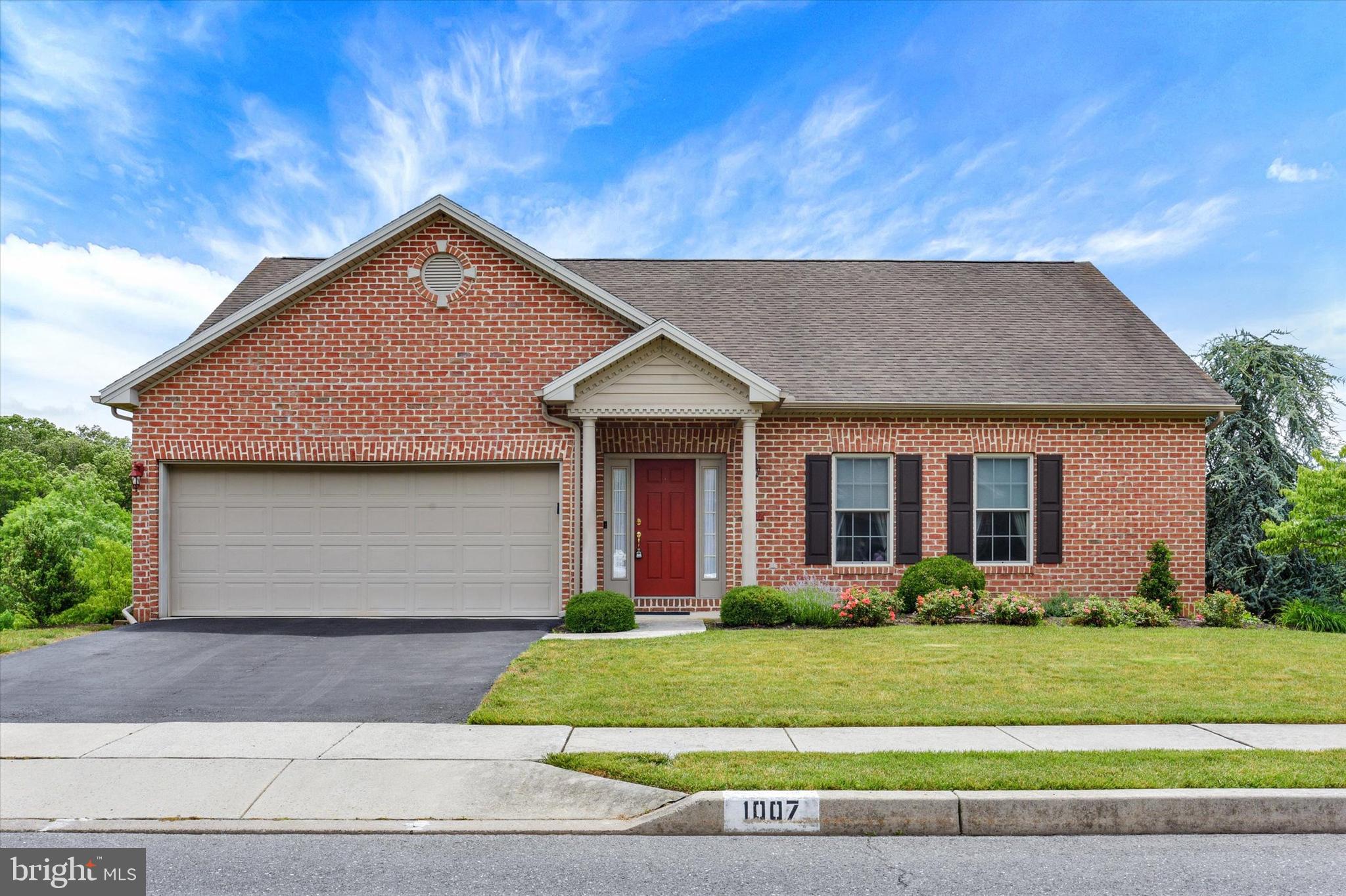 WHELAN CROSSING - Residential