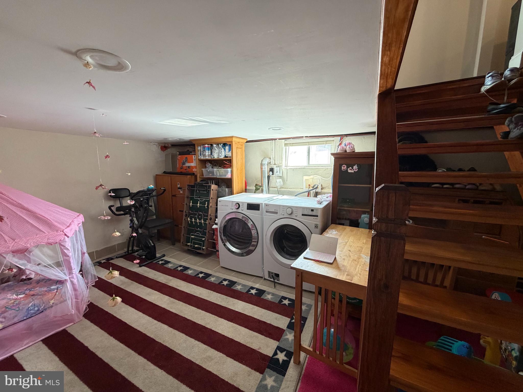 PHILADELPHIA (NORTHEAST) - Residential