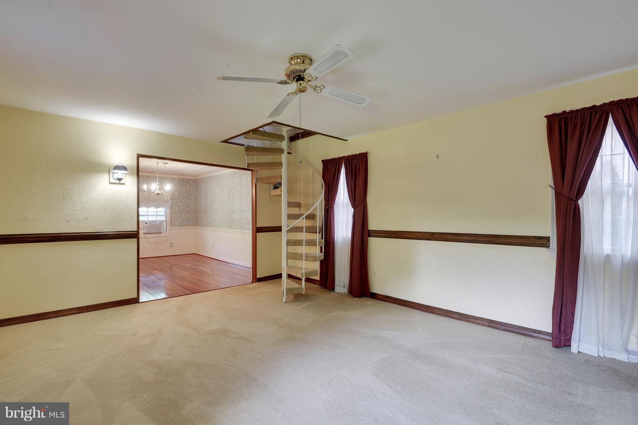 KINGS PARK WEST - Residential