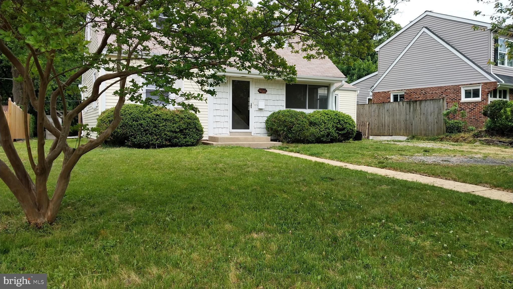 Cape cod with remodeled bathrooms, new kitchen countertops.  Added GFCI electrical.  Remote ceiling fans.  Vaulted ceiling in master bedroom.  Gorgeous view from four of the bedrooms of Mount Vernon park with direct entry into parkland from the back yard.  In the winter when the leaves fall you have a scenic view of D.C. and the National Harbor across the river.  Newly refinished wood floors.  3 car driveway.  No HOA fees.