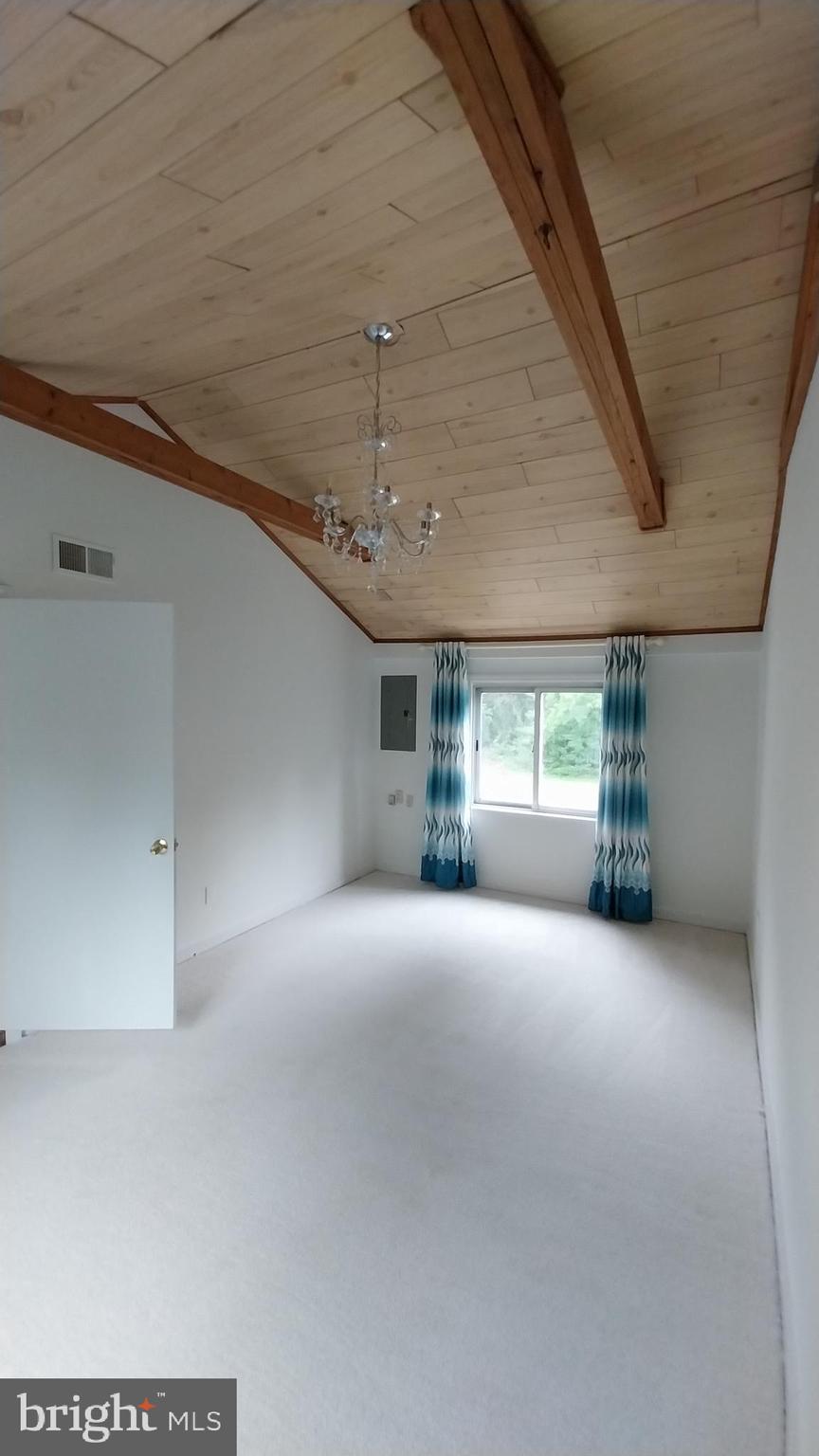 BUCKNELL MANOR - Residential
