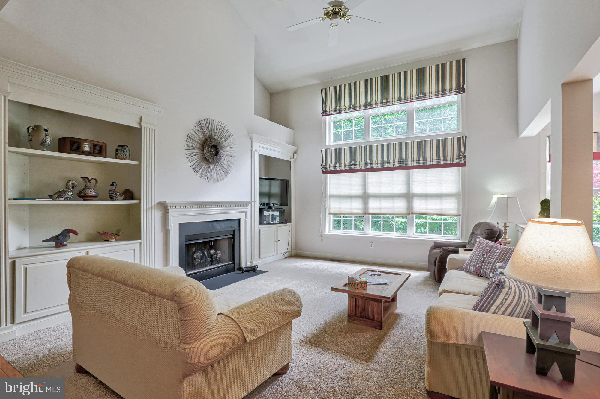 FALCONS LAIR - Residential