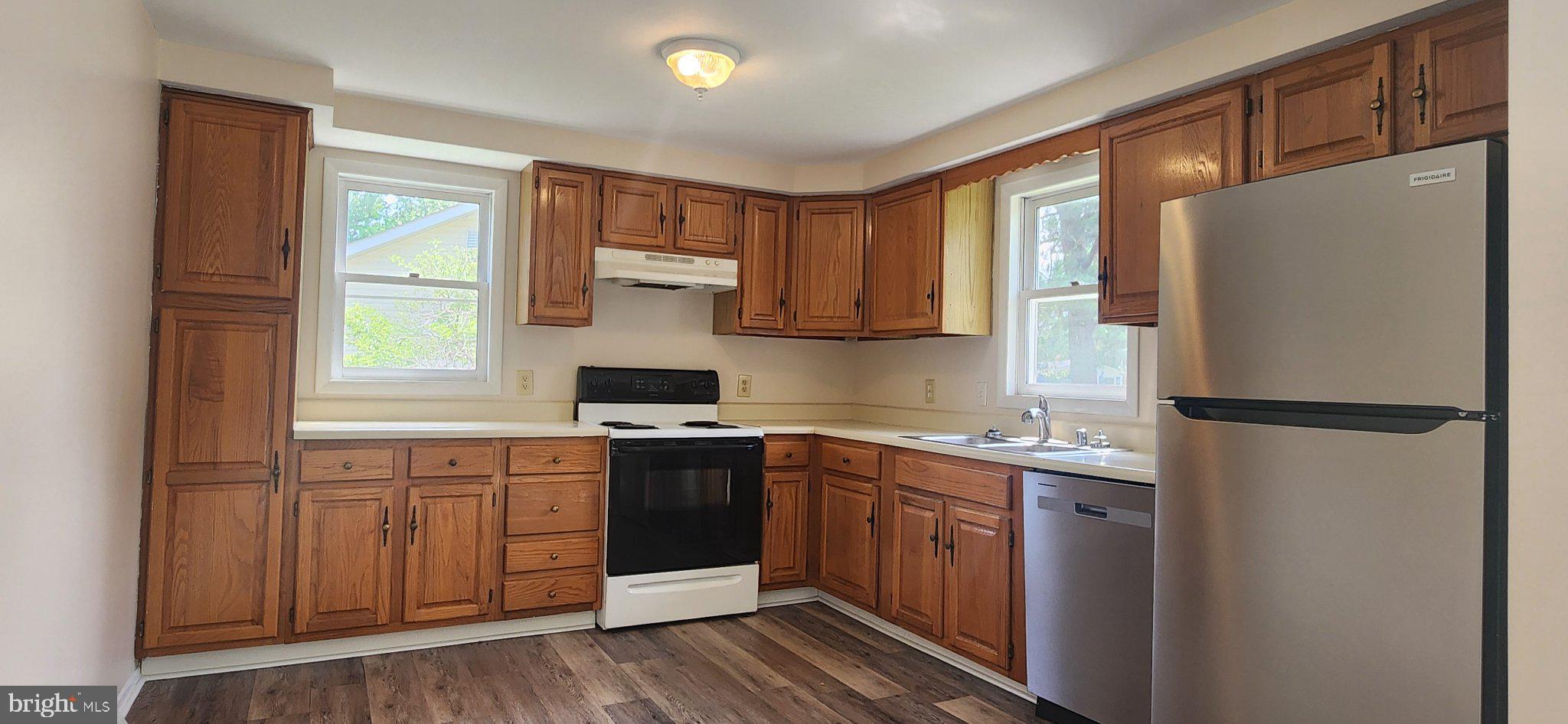 SAINT CLEMENTS SHORES - Residential