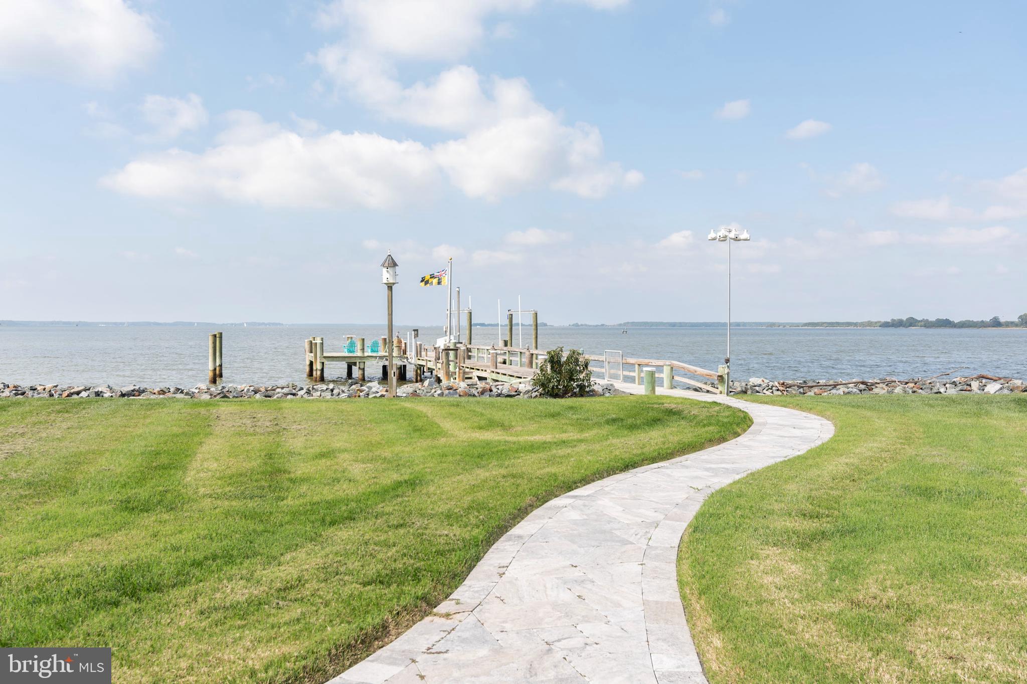 FERRY POINT - Residential