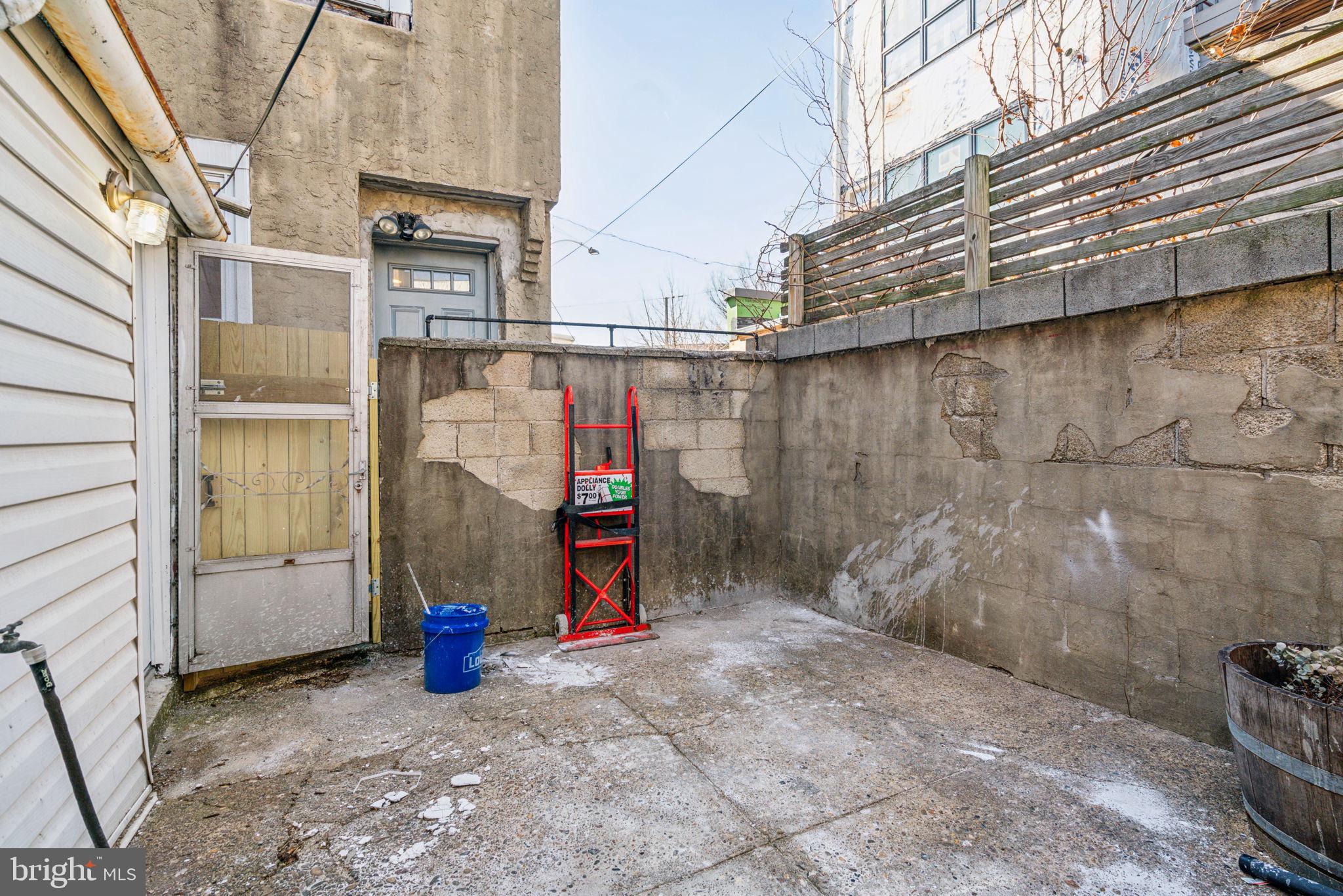 PASSYUNK SQUARE - Residential