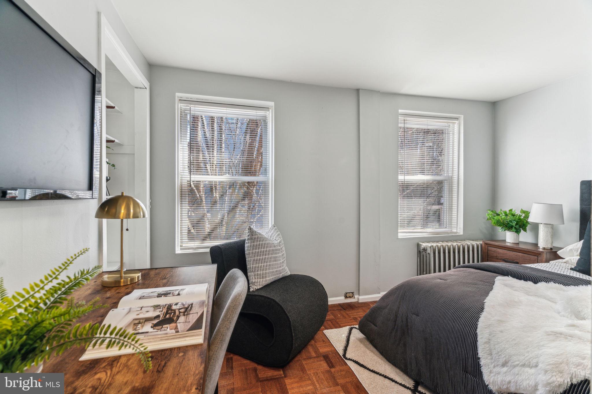 PASSYUNK SQUARE - Residential