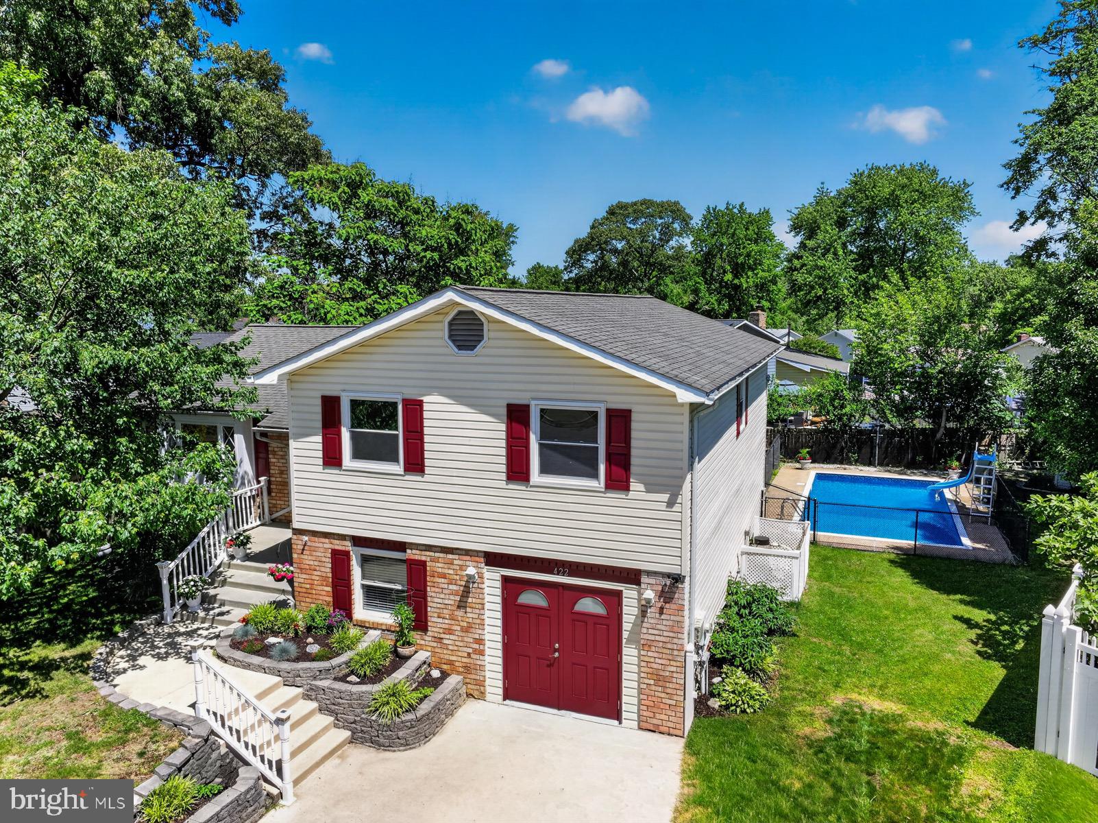 SPRIGGS COVE - Residential