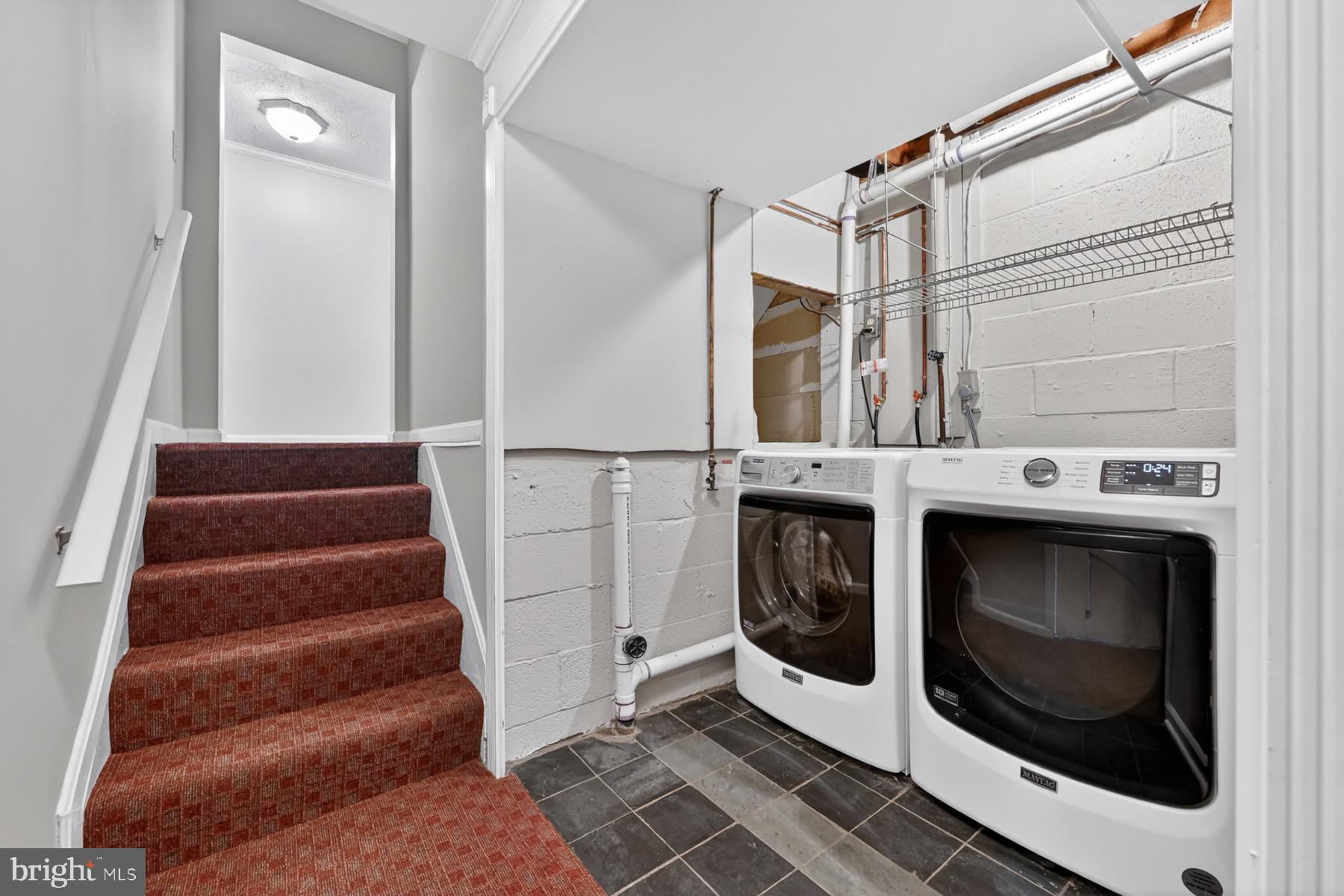 SPRIGGS COVE - Residential