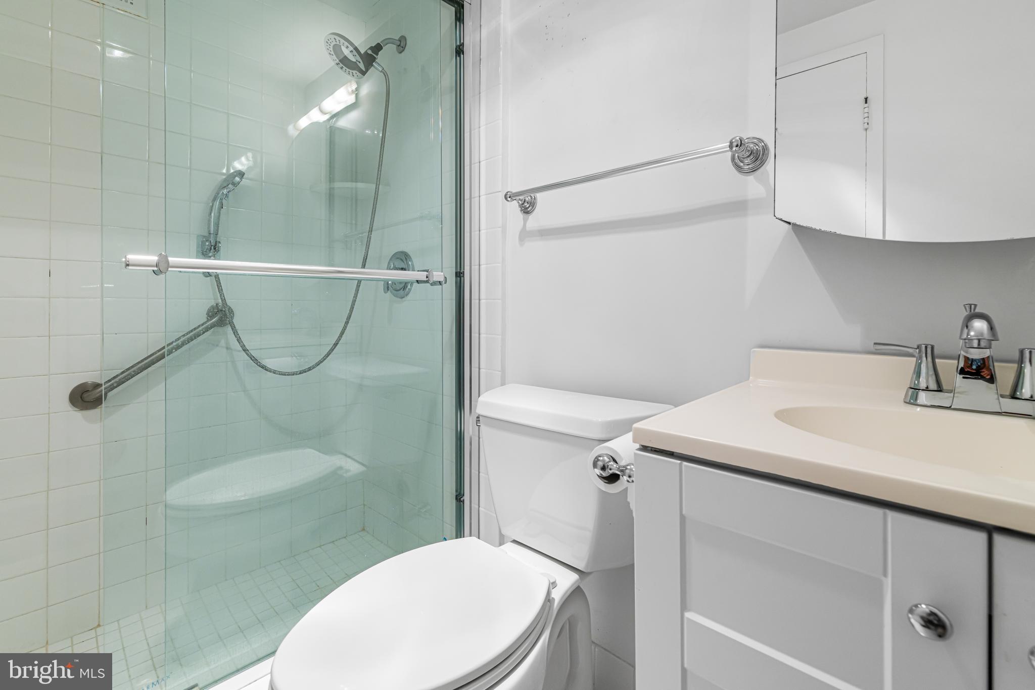 ELKINS PARK HOUSE - Residential