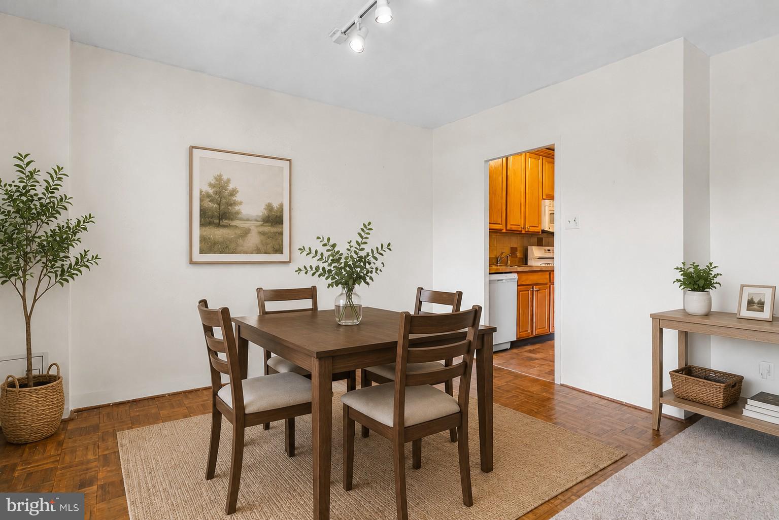 ELKINS PARK HOUSE - Residential