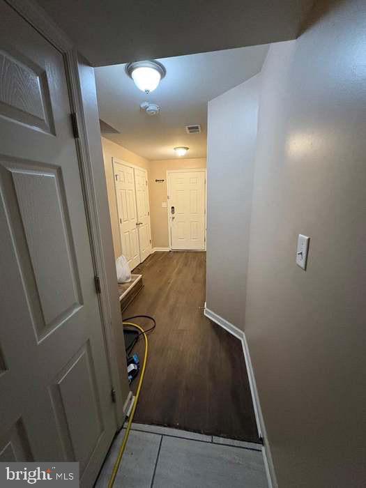 BROOKLAND MANOR - Residential Lease