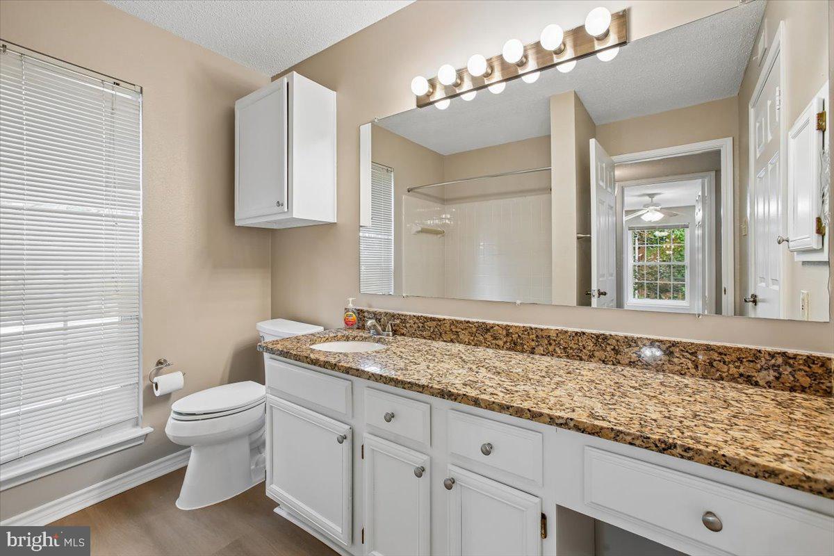 FOUNTAINS AT MCLEAN - Residential