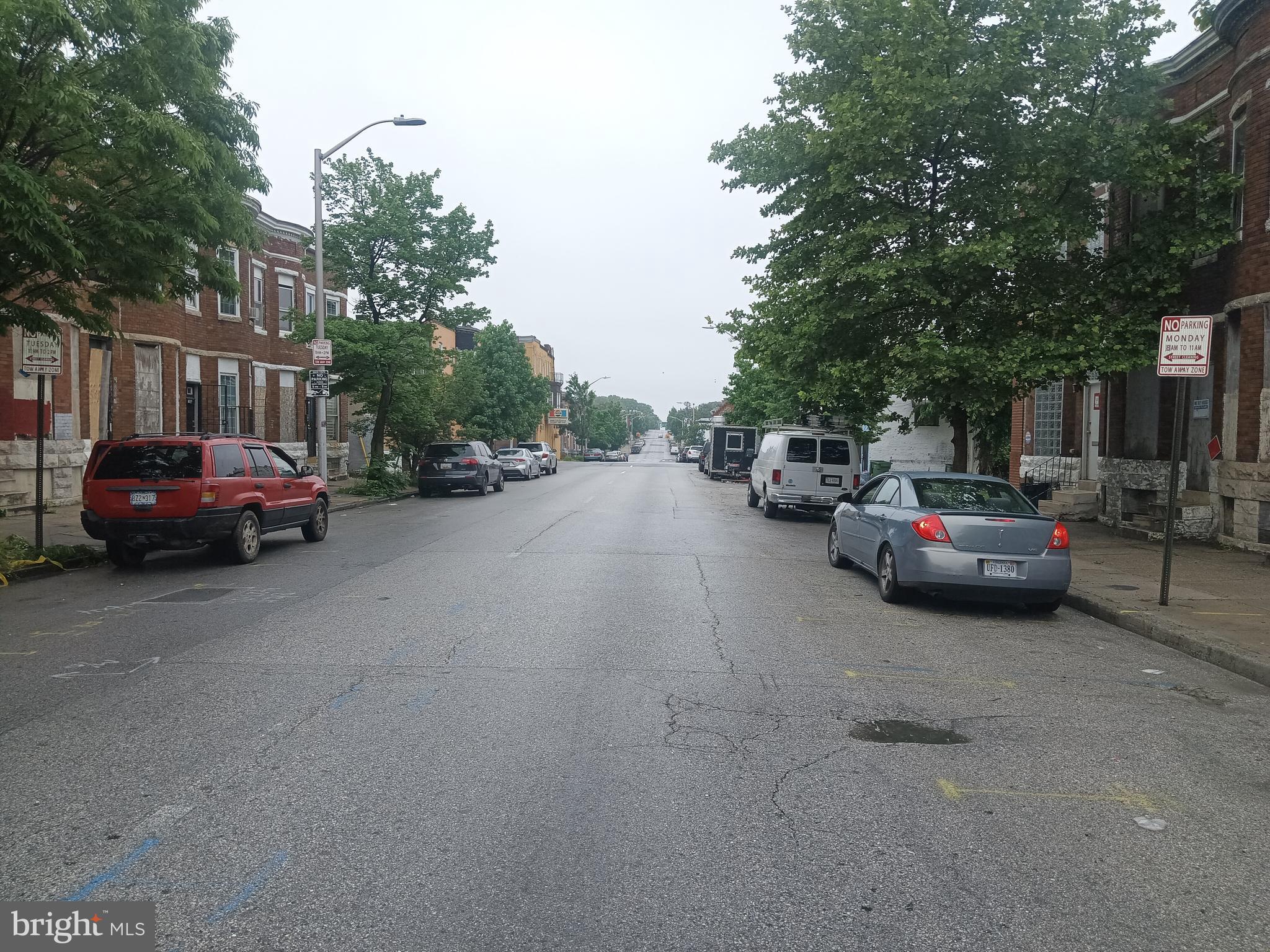 SANDTOWN-WINCHESTER - Residential