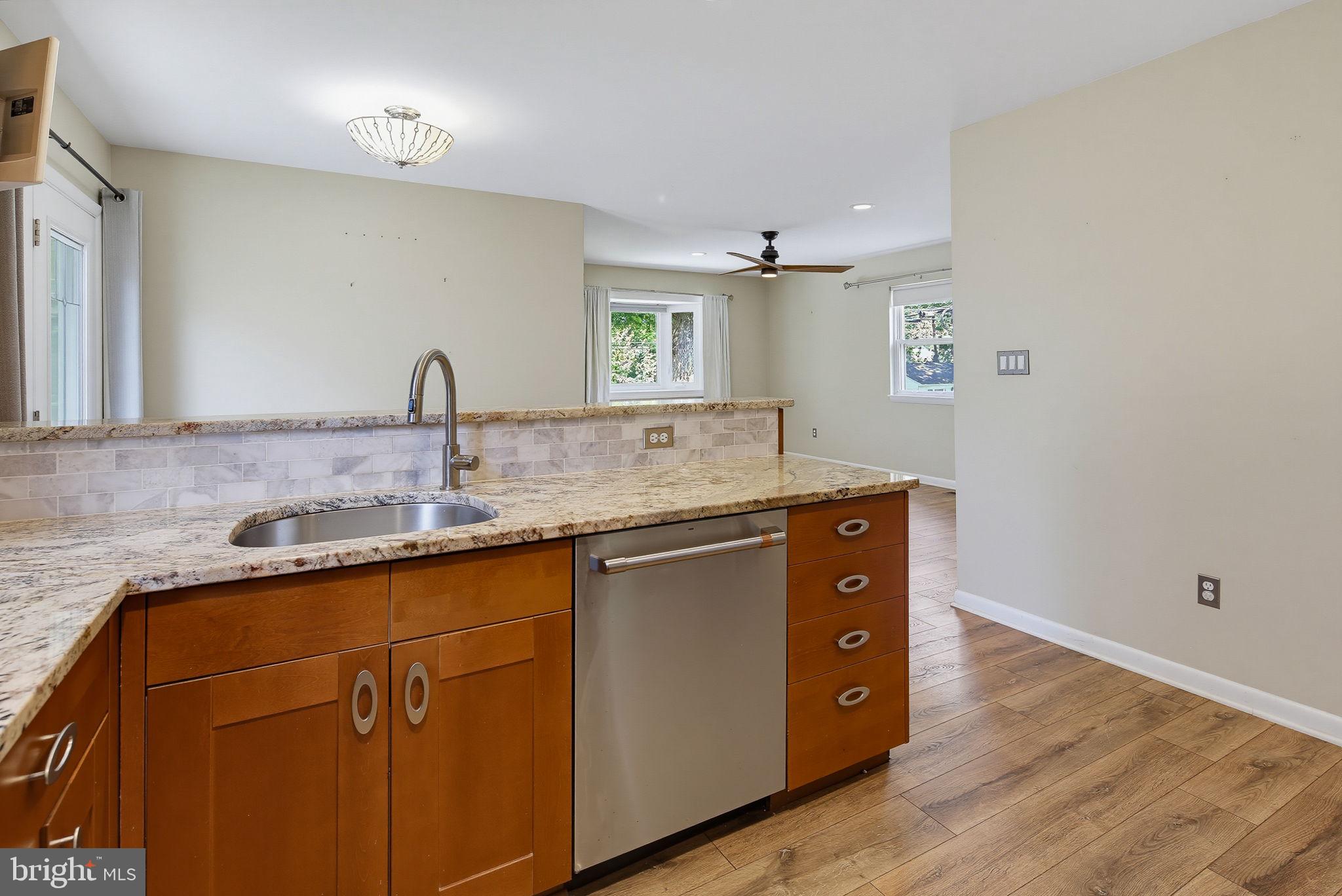 CARROLLTON MANOR - Residential