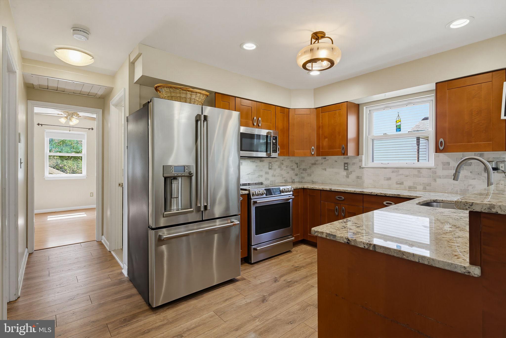 CARROLLTON MANOR - Residential