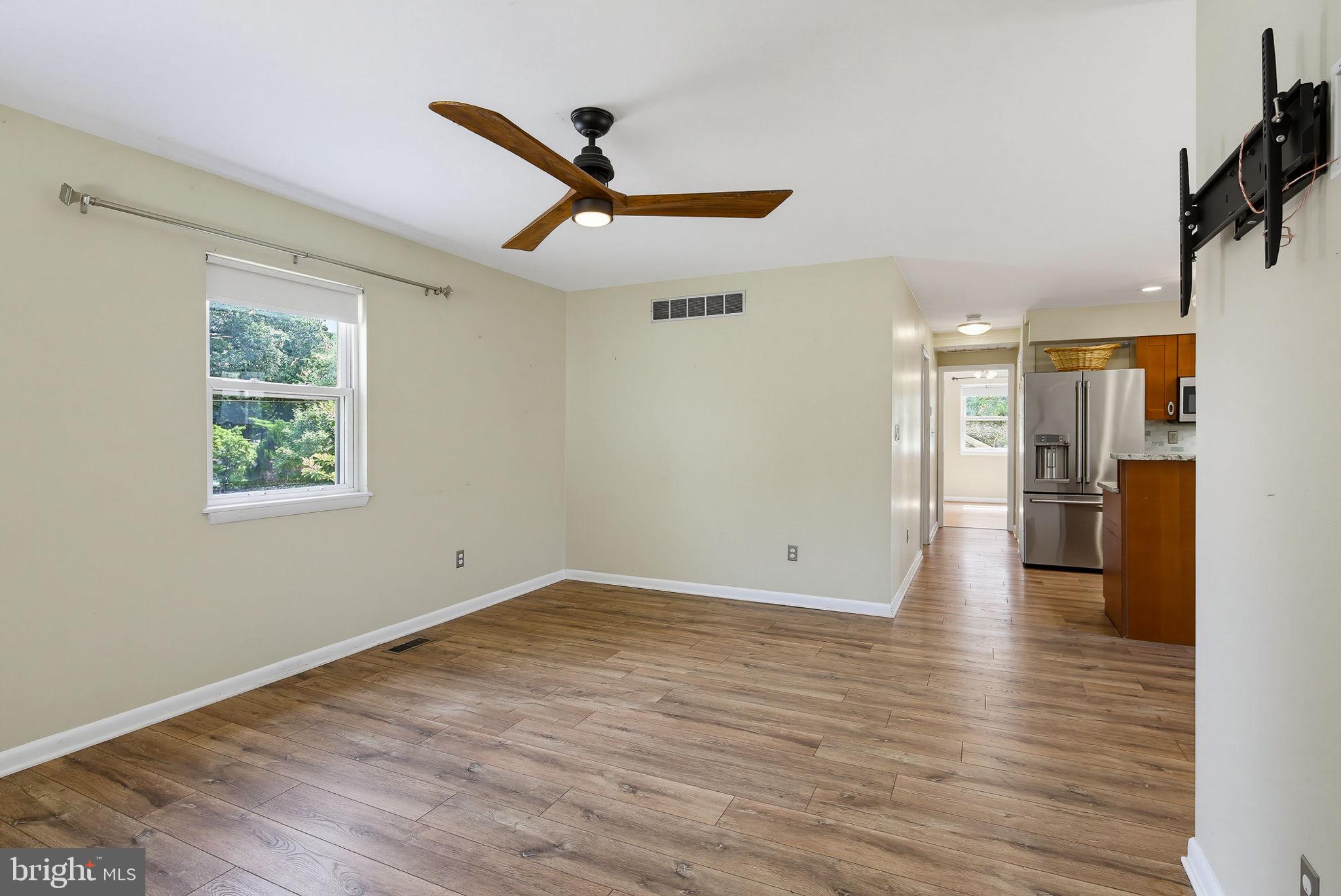 CARROLLTON MANOR - Residential