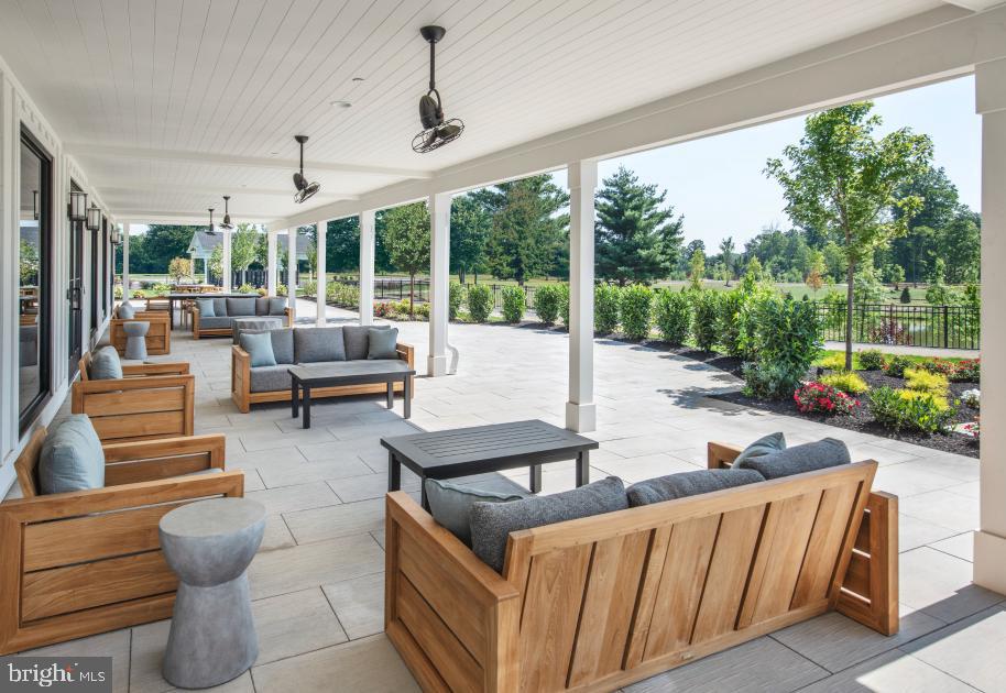 REGENCY AT WATERSIDE - Residential
