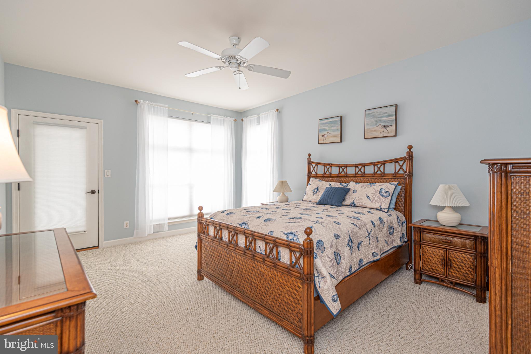 SWANN COVE - Residential