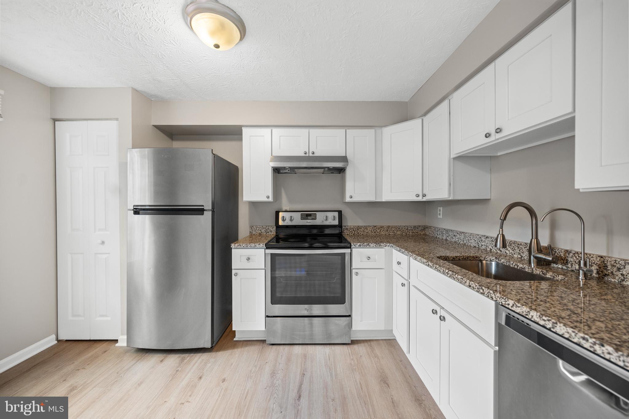 NORTH CREEK - Residential
