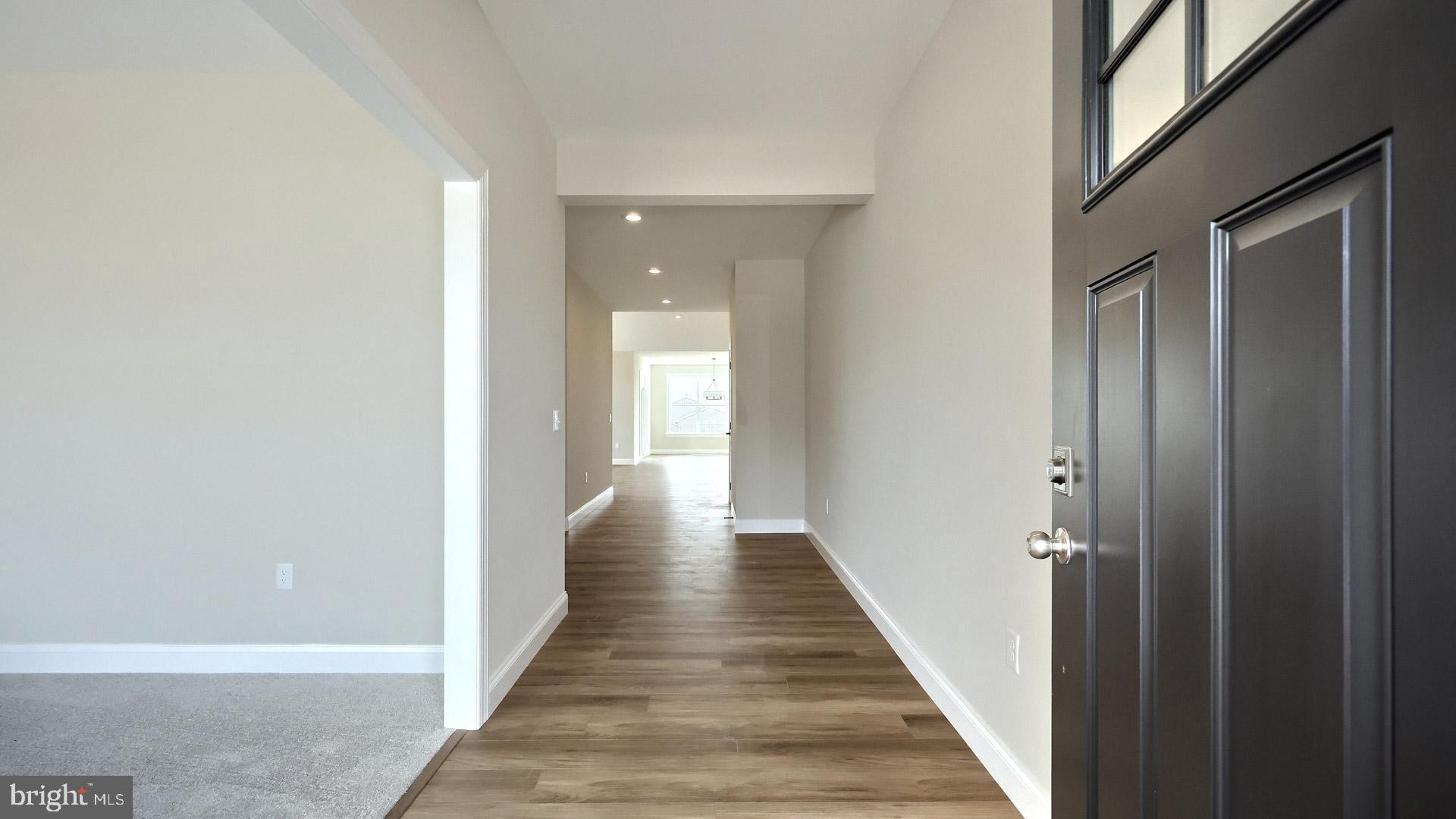WINDING CREEK - Residential