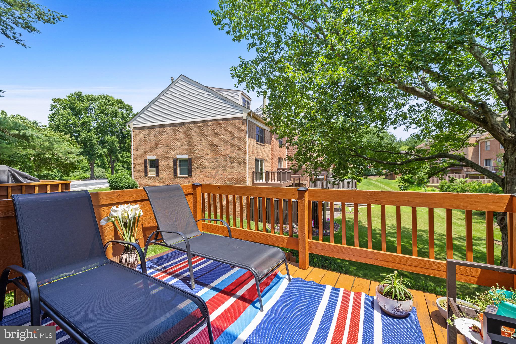 LOVETON FARMS - Residential