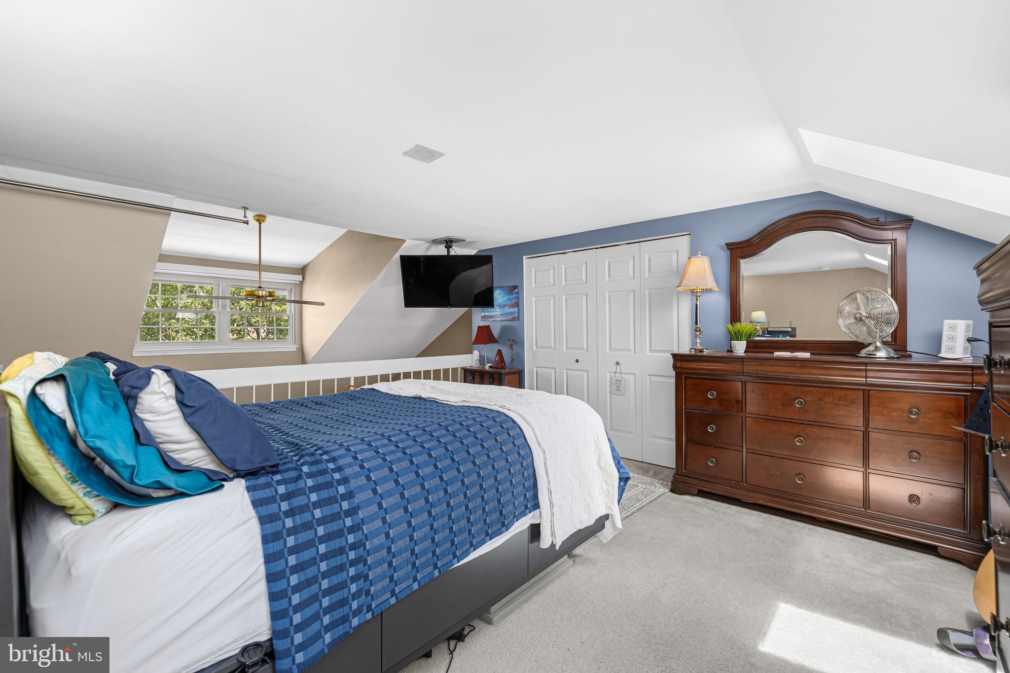 LOVETON FARMS - Residential