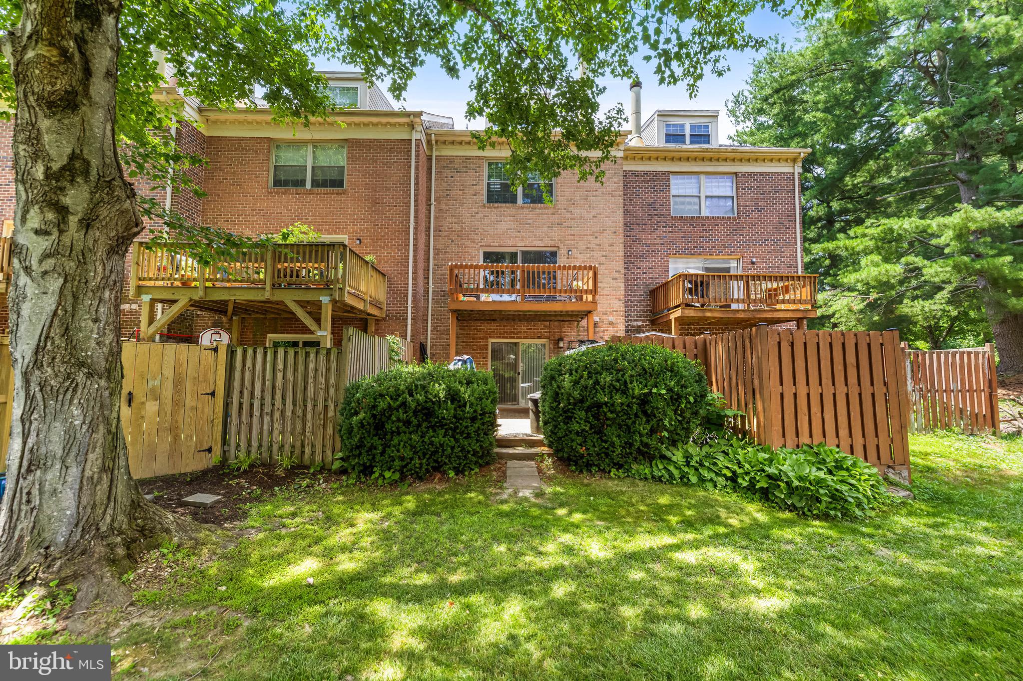LOVETON FARMS - Residential