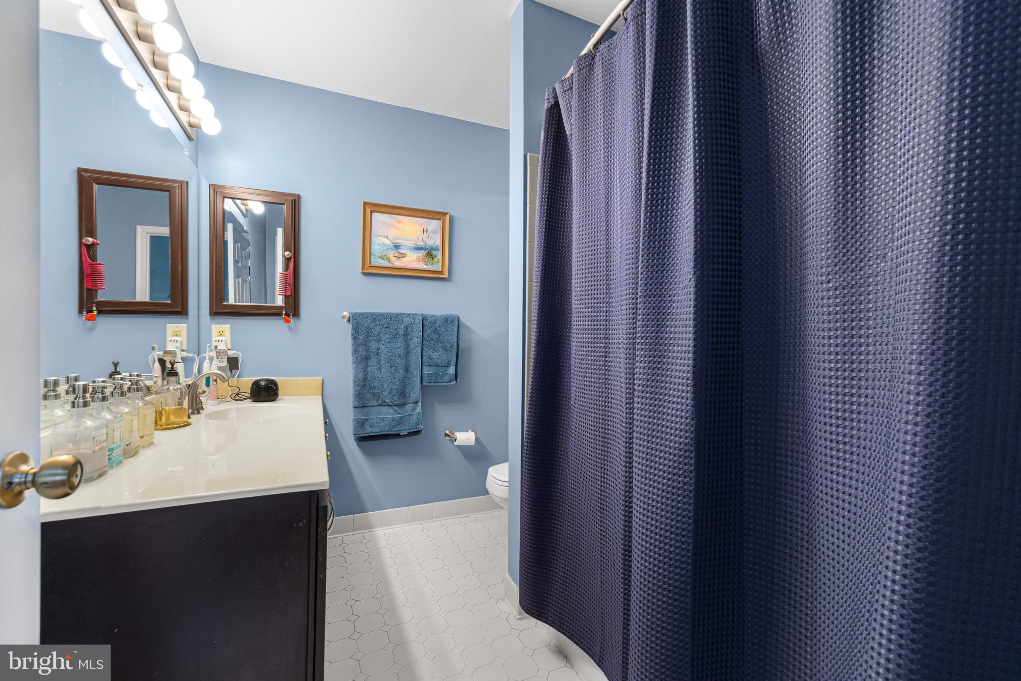 LOVETON FARMS - Residential