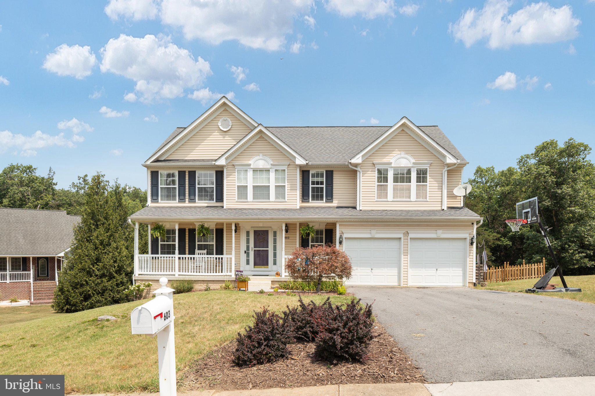 CRYSTAL HILL - Residential