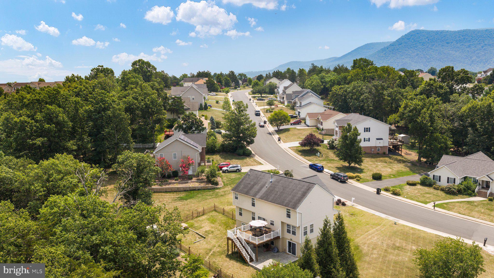 CRYSTAL HILL - Residential