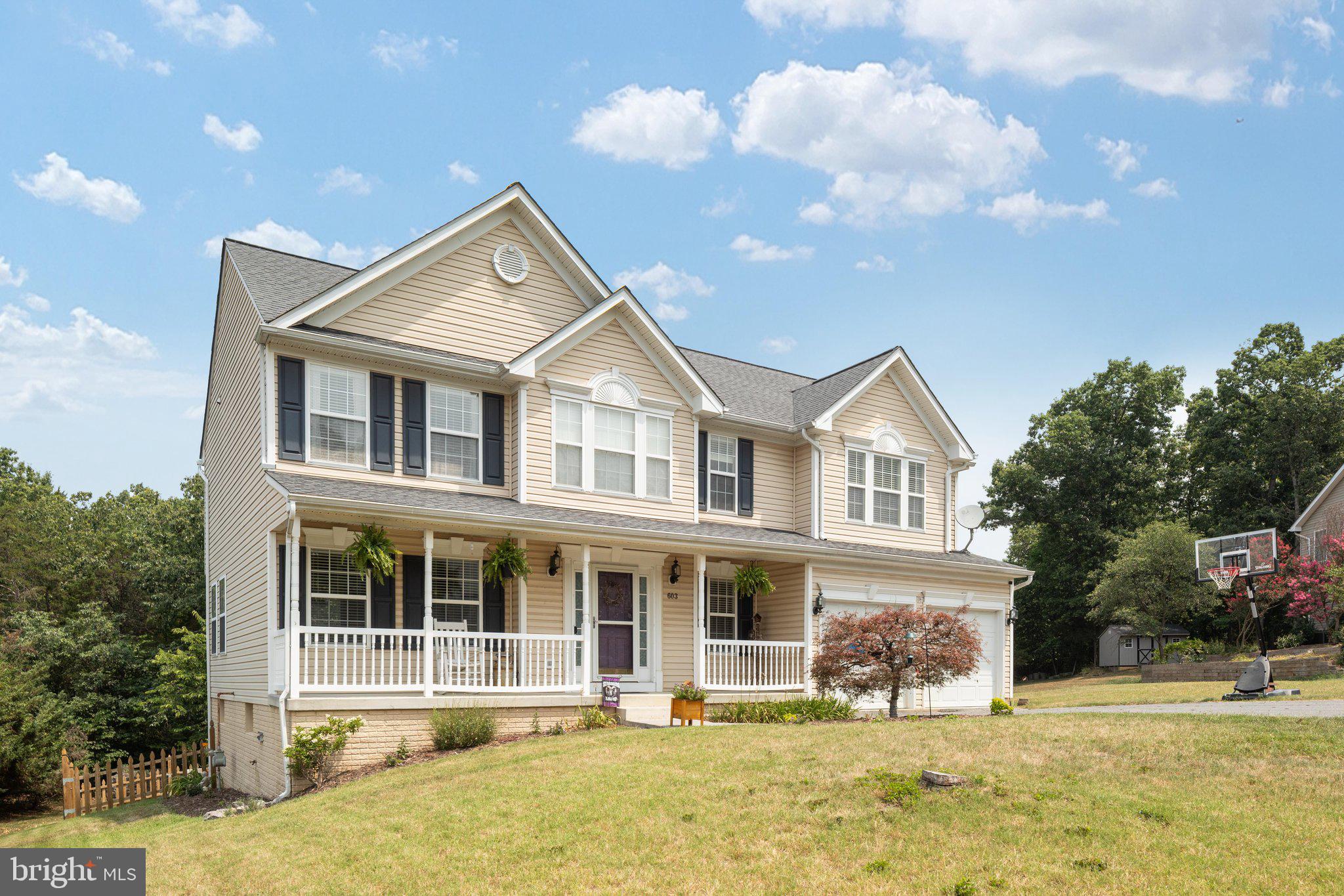 CRYSTAL HILL - Residential
