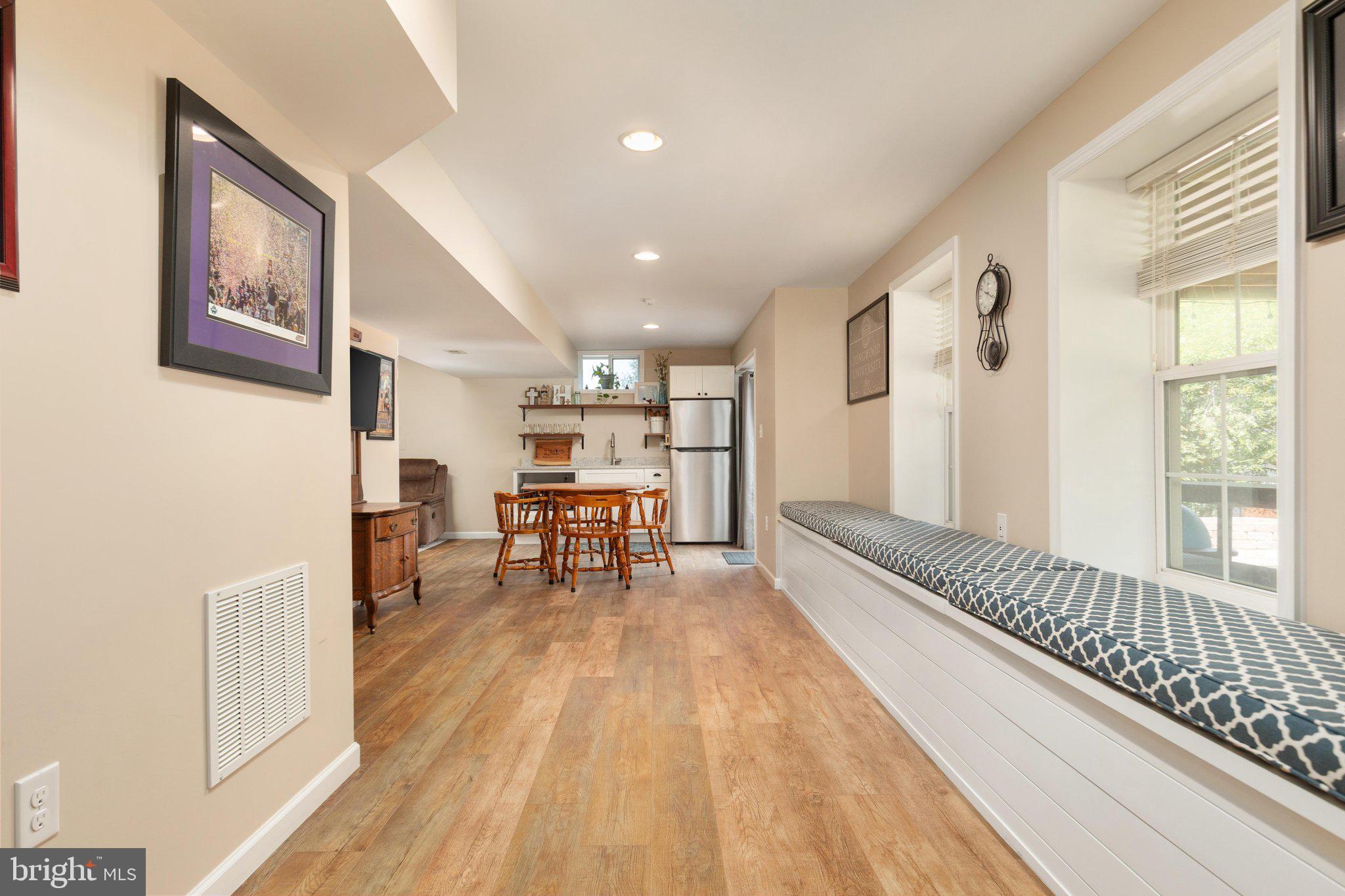 CRYSTAL HILL - Residential