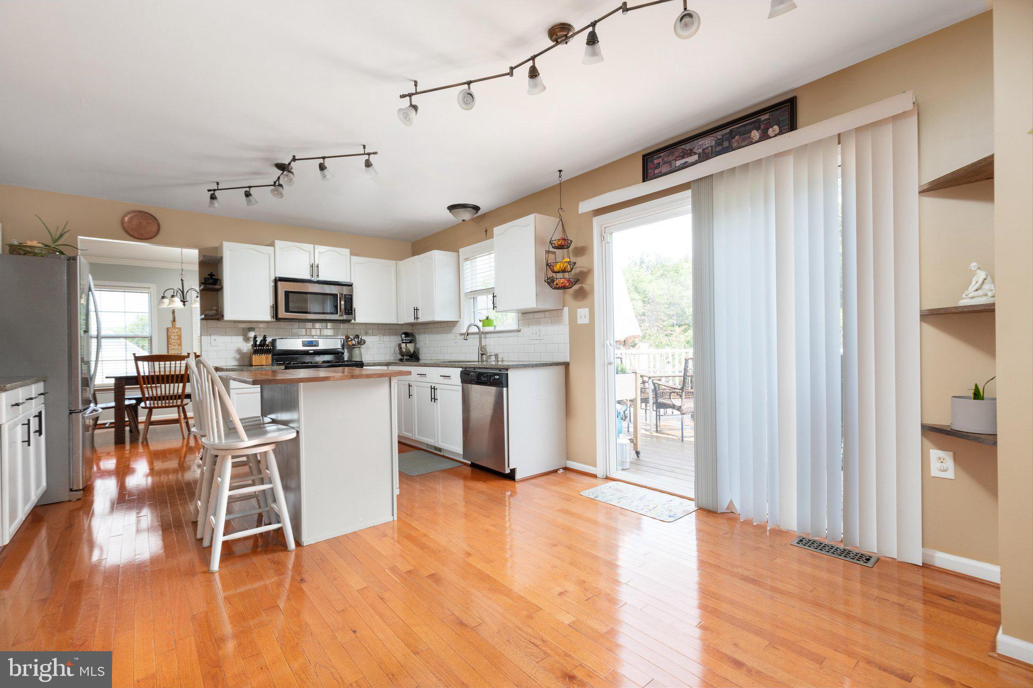 CRYSTAL HILL - Residential