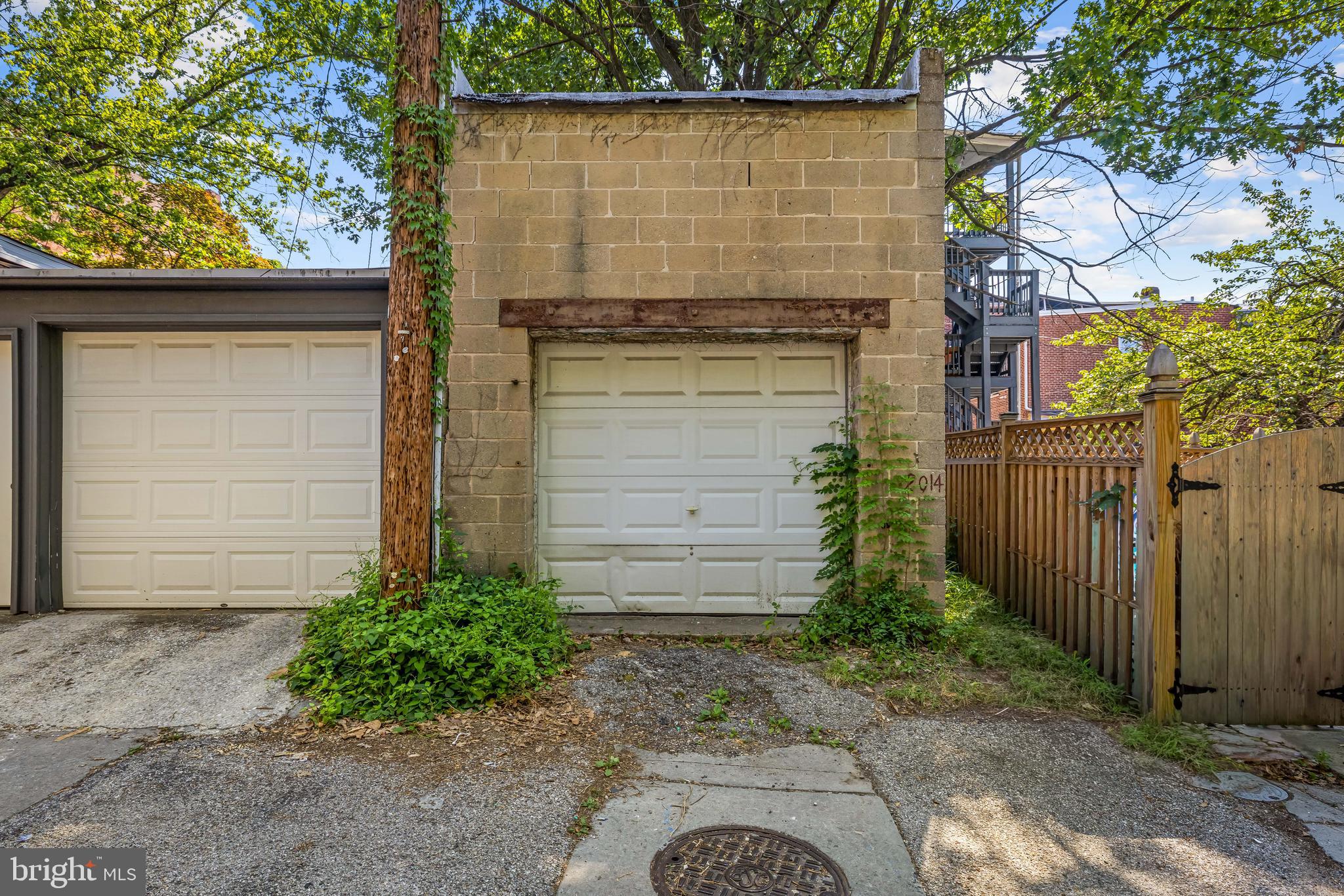 RESERVOIR HILL - Residential