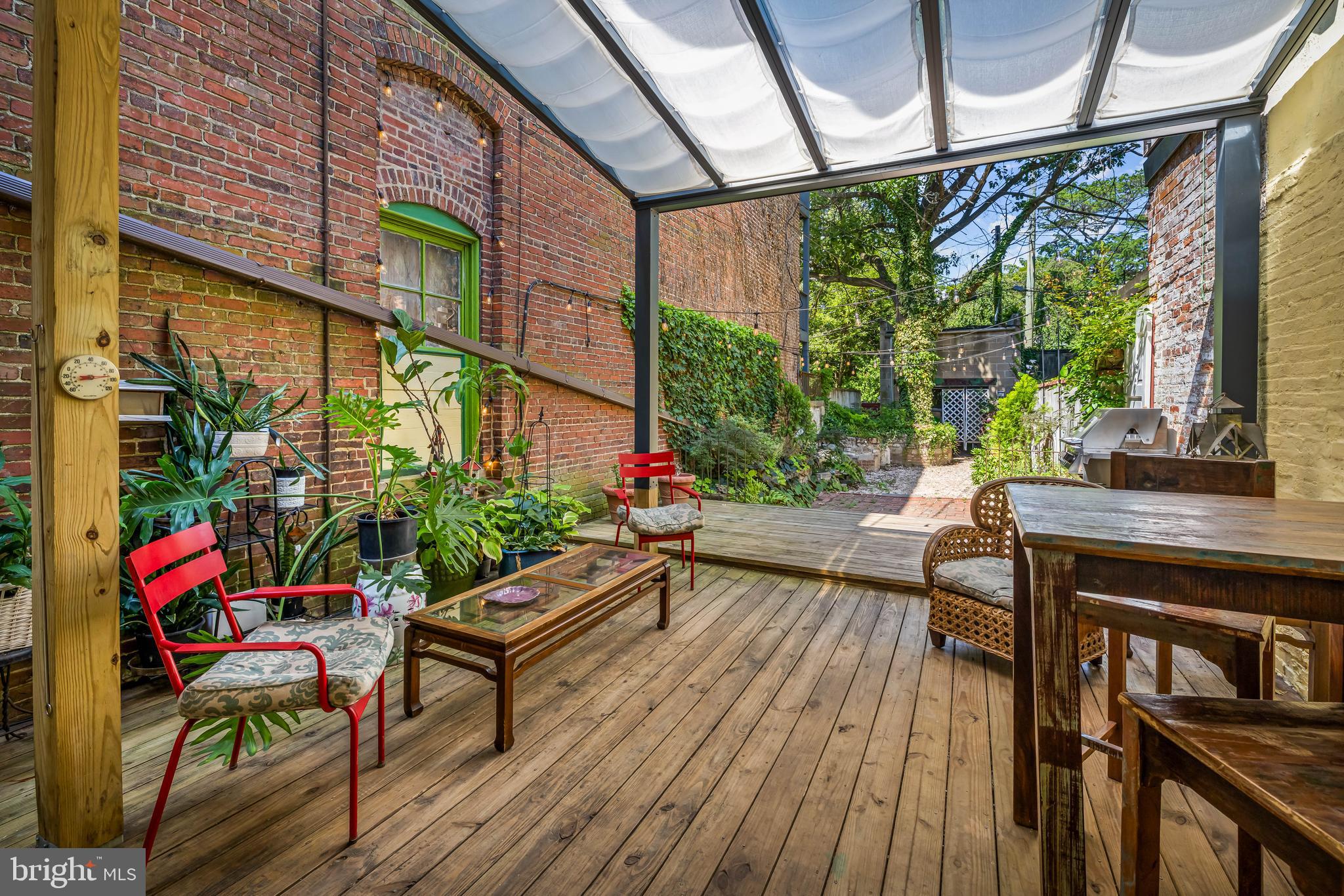 RESERVOIR HILL - Residential